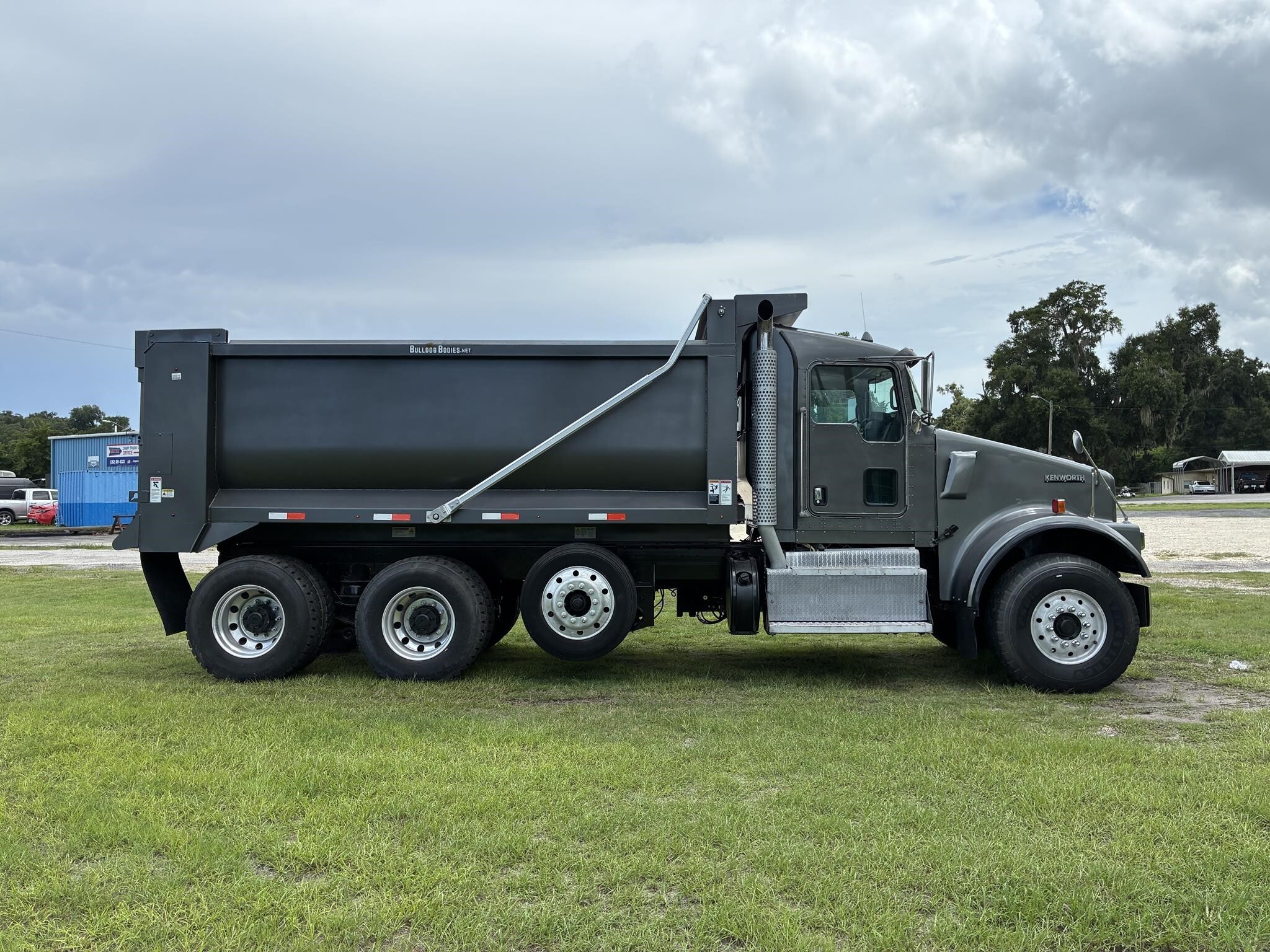 2016 Kenworth W900