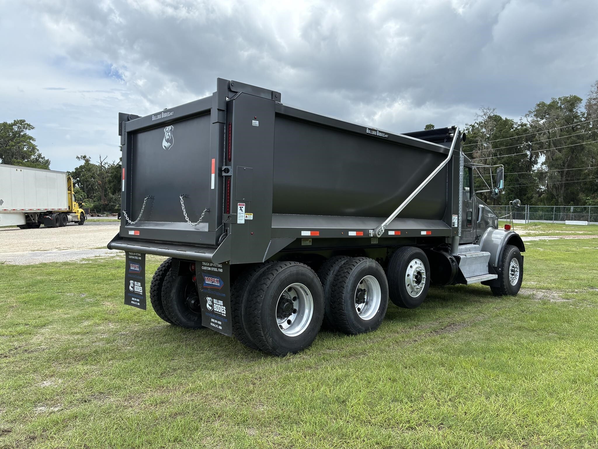 2016 Kenworth W900