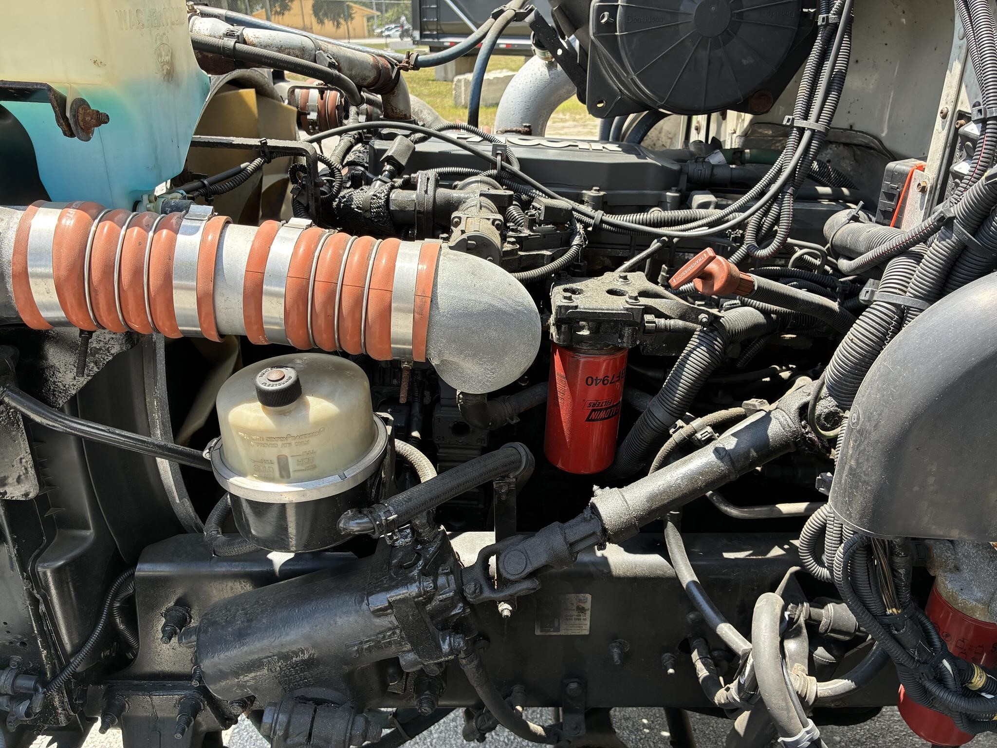 2013 Peterbilt 337