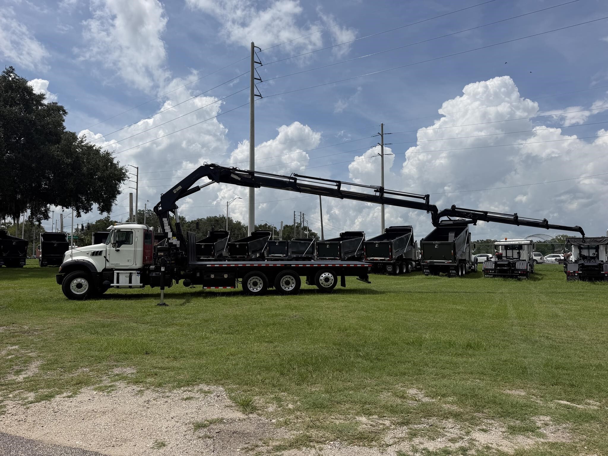 2016 Hiab XS322E-4 HIPRO