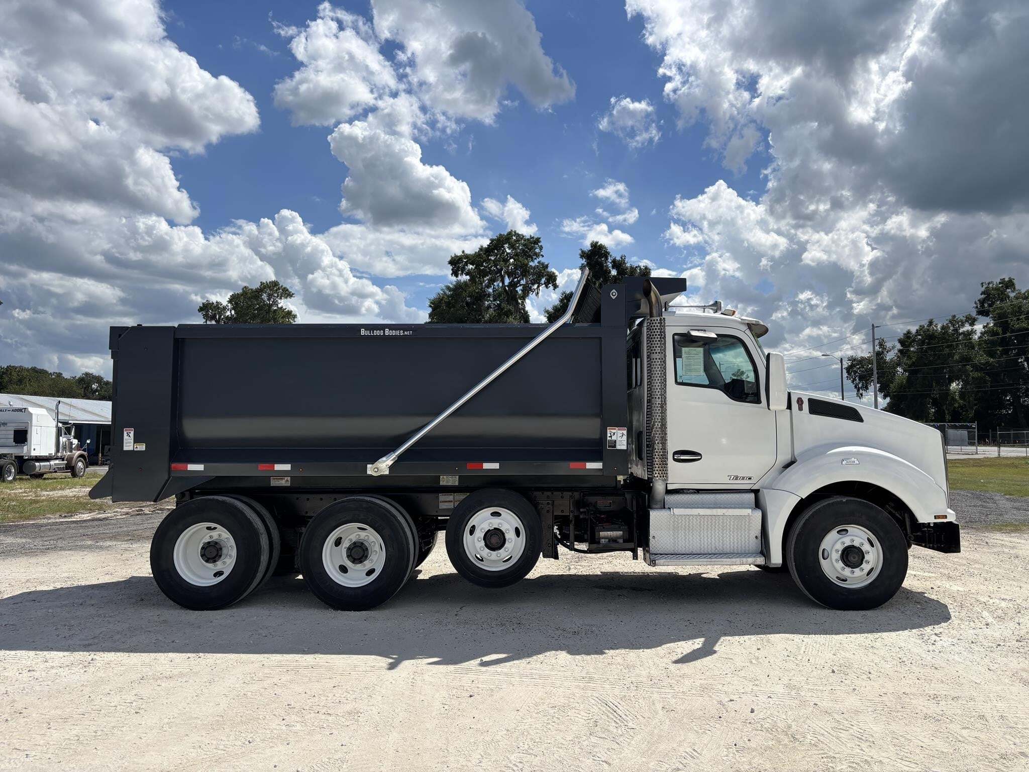 2015 Kenworth T880