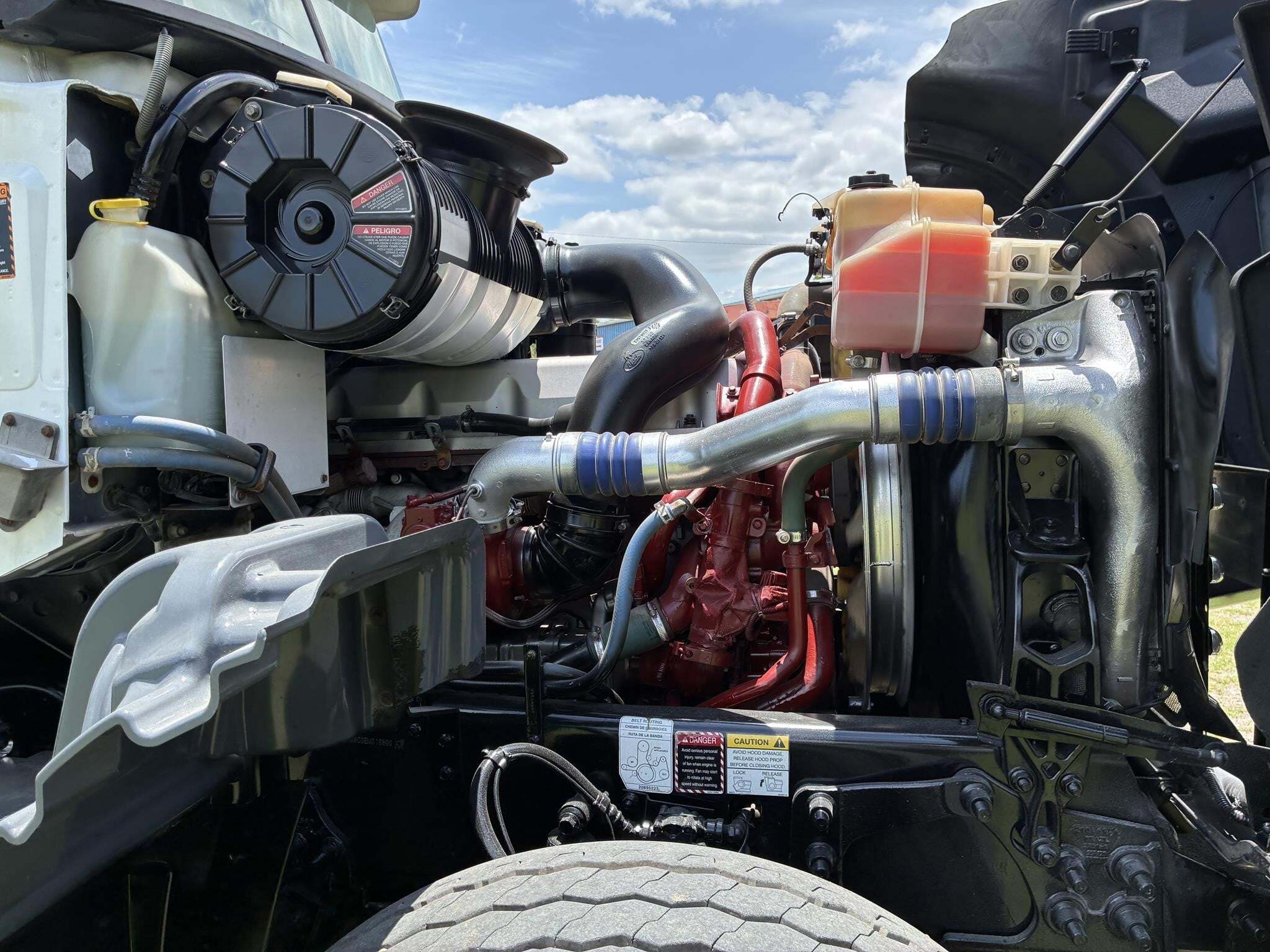 2014 Mack GRANITE GU713