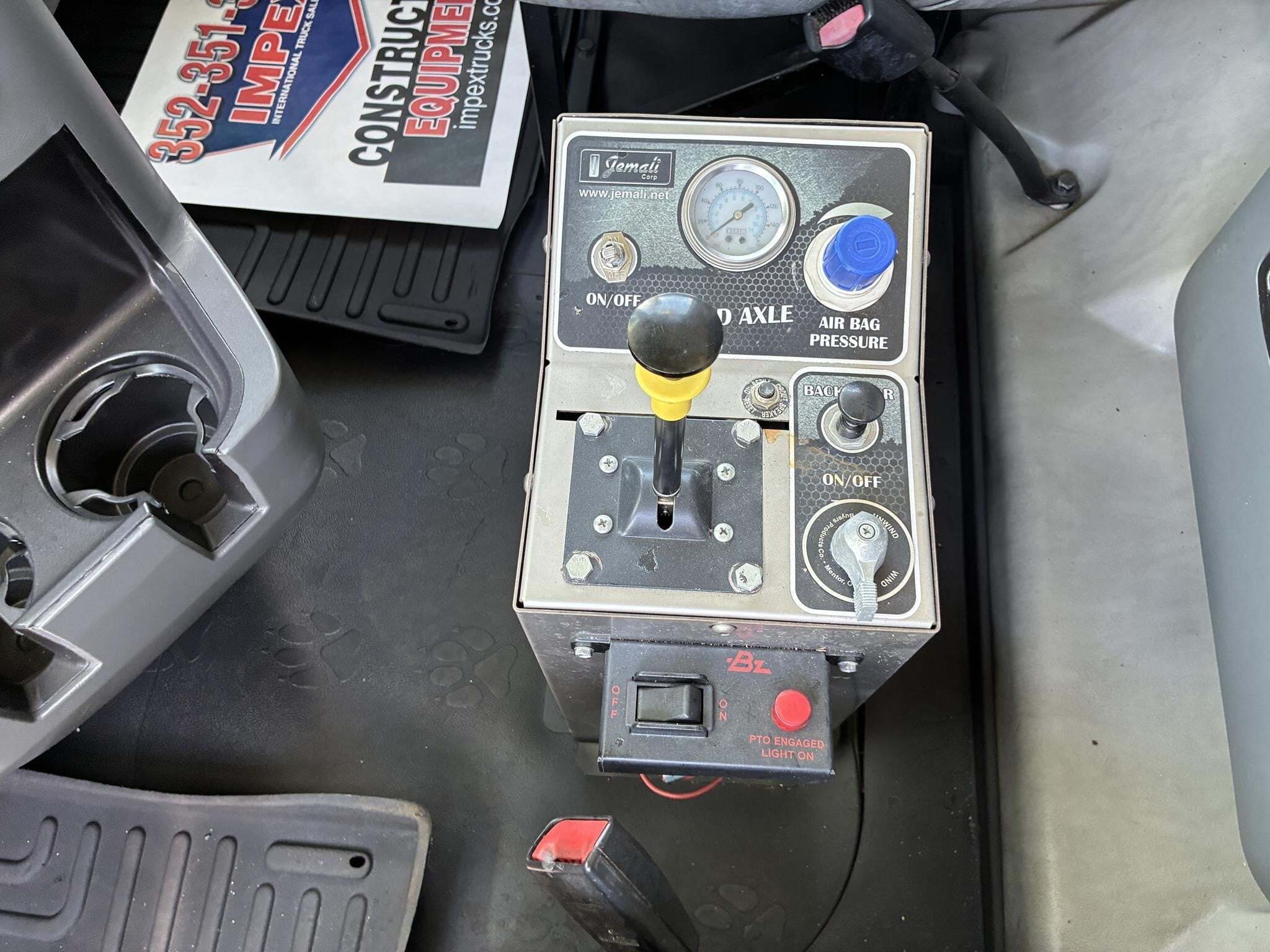 2014 Mack GRANITE GU713