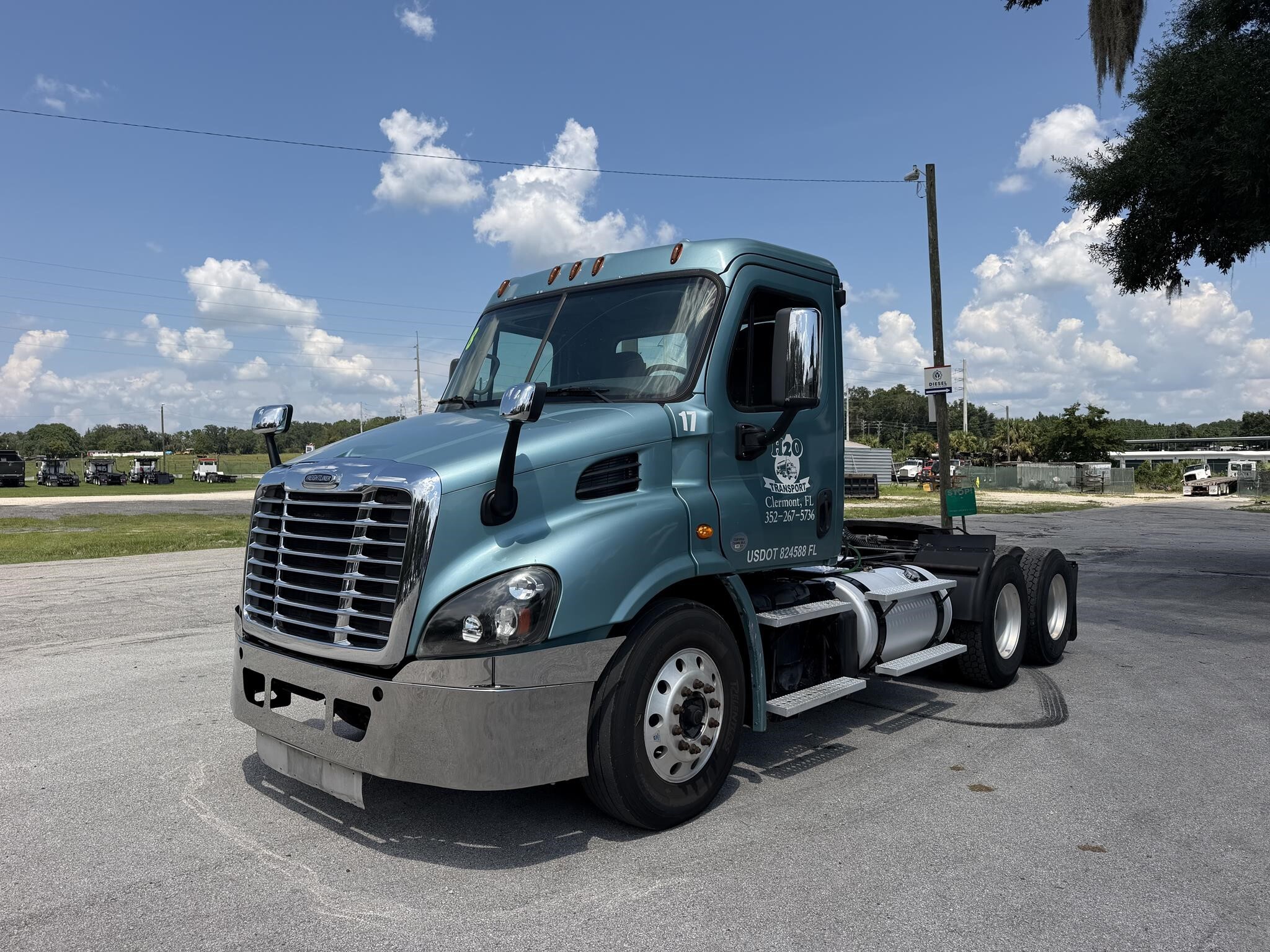 Photo of 2018 Freightliner CASCADIA 125