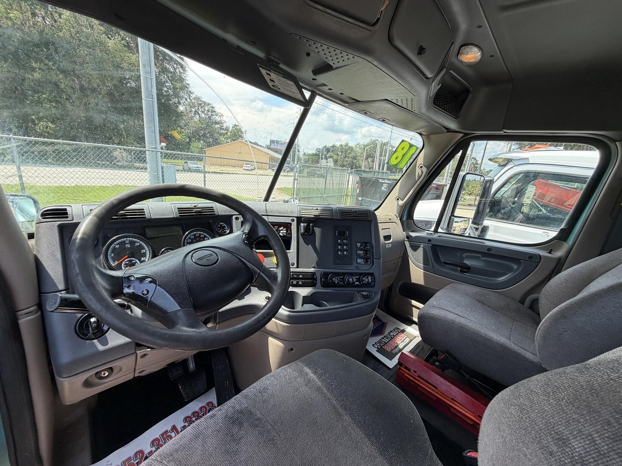 2018 Freightliner CASCADIA 125