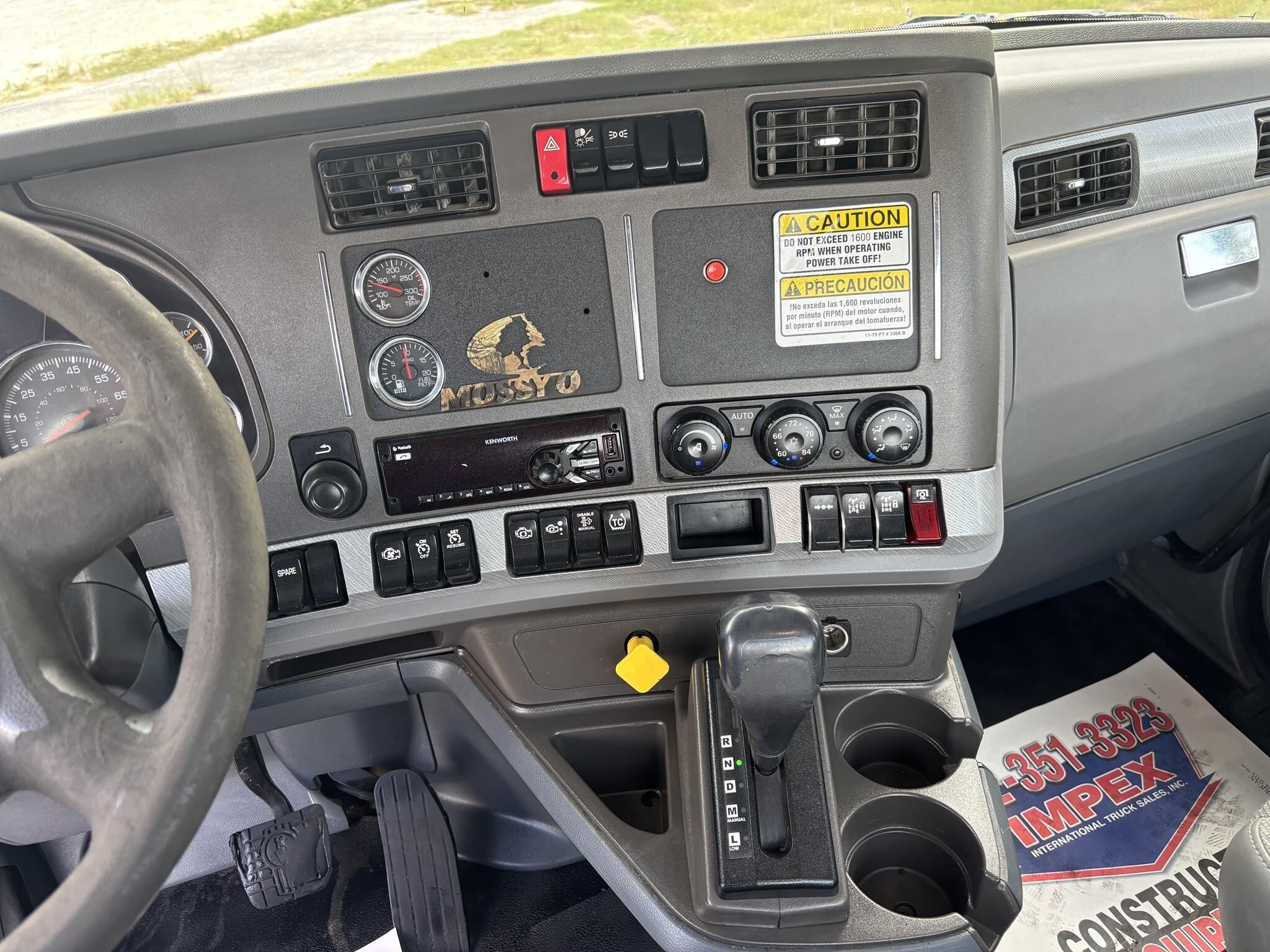 2015 Kenworth T880