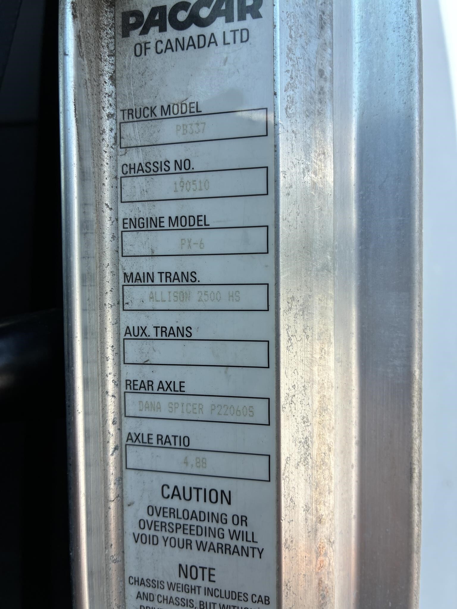 2013 Peterbilt 337