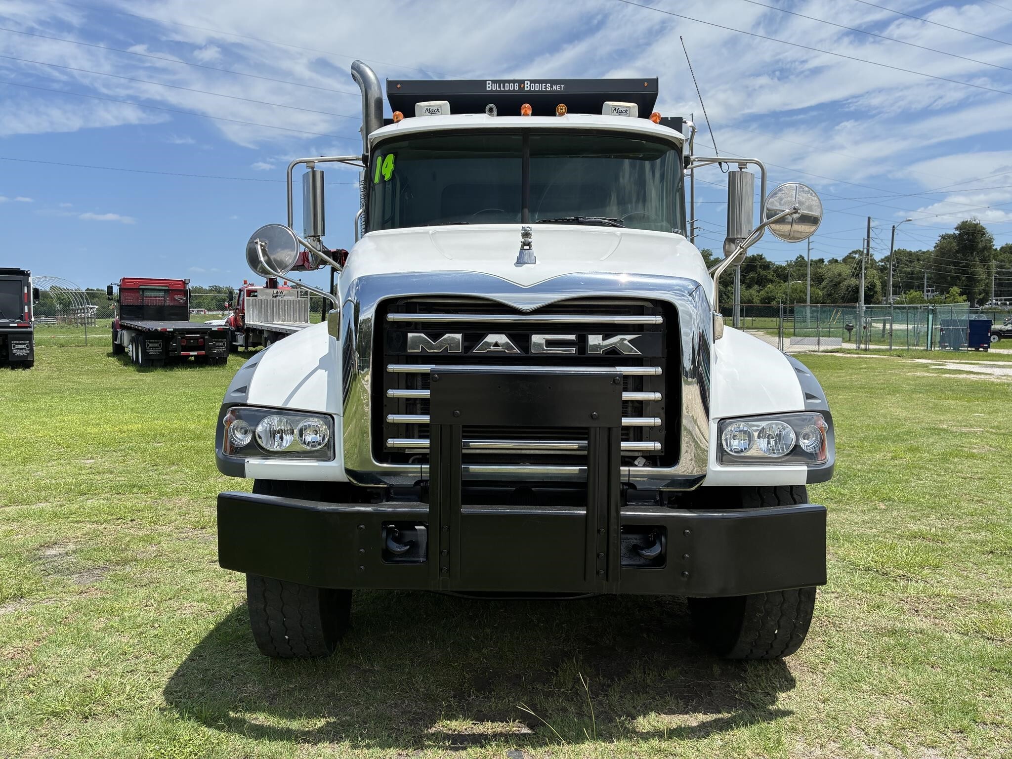 2014 Mack GRANITE GU713