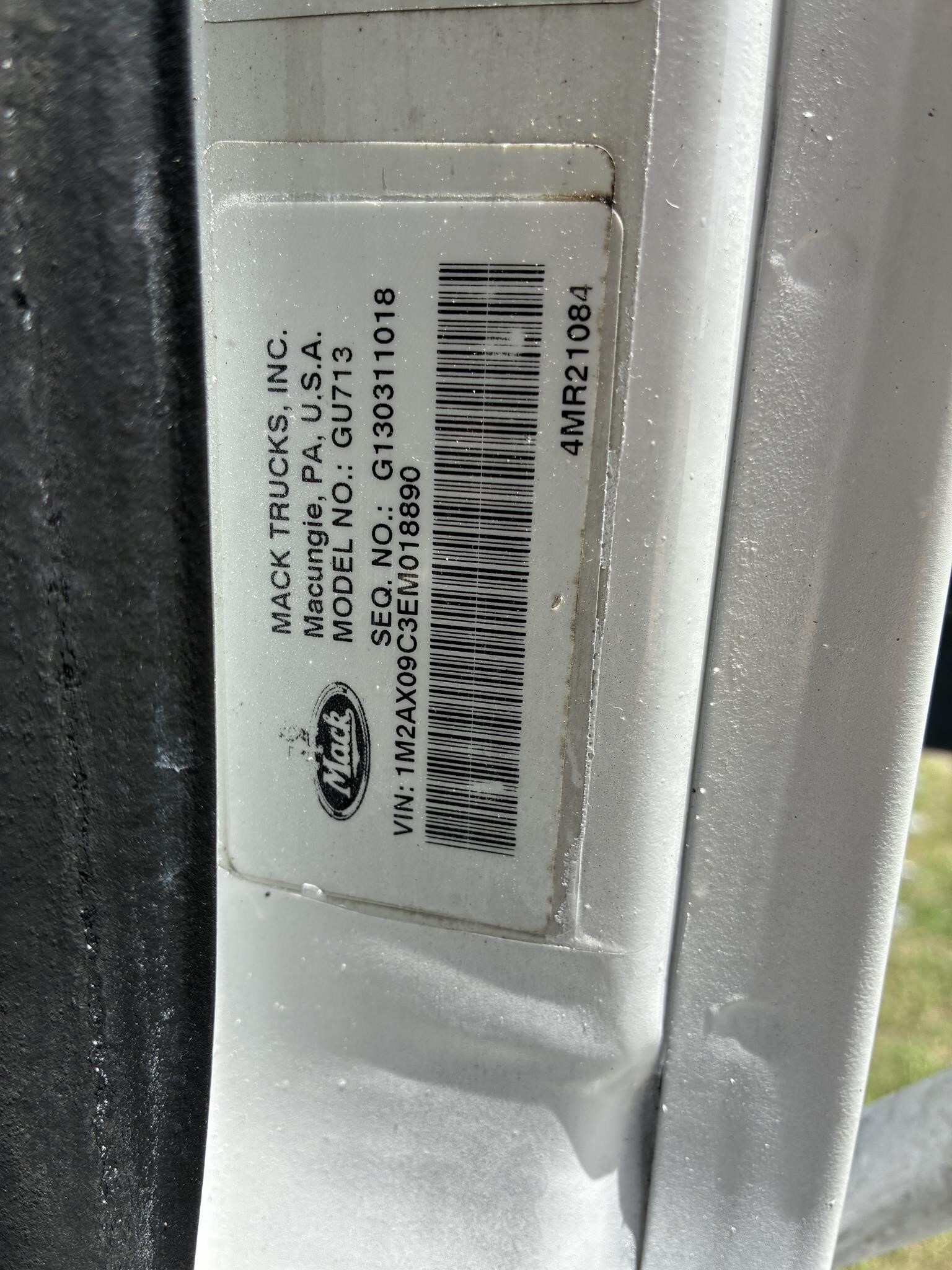 2014 Mack GRANITE GU713