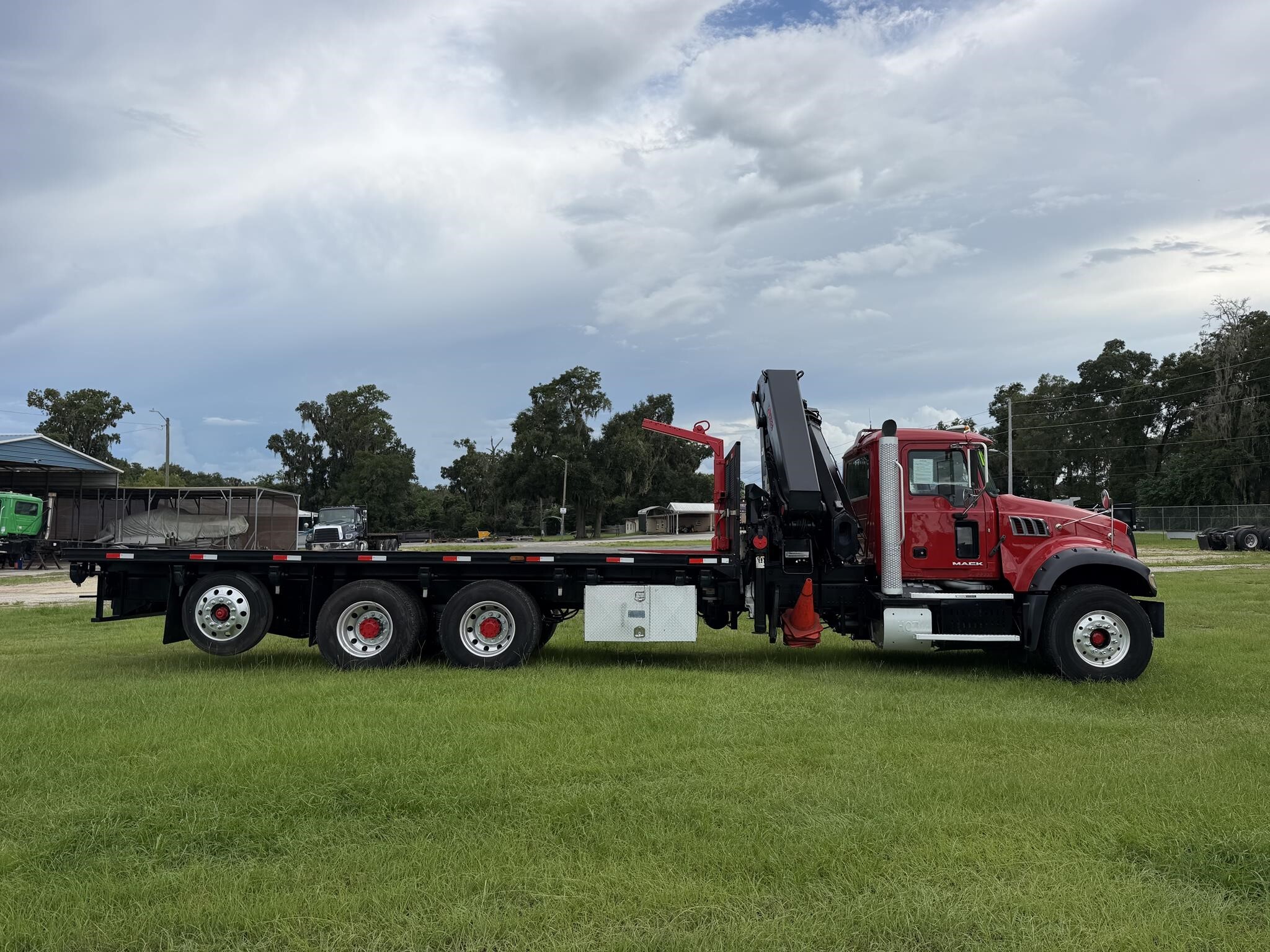 2017 Hiab GU713
