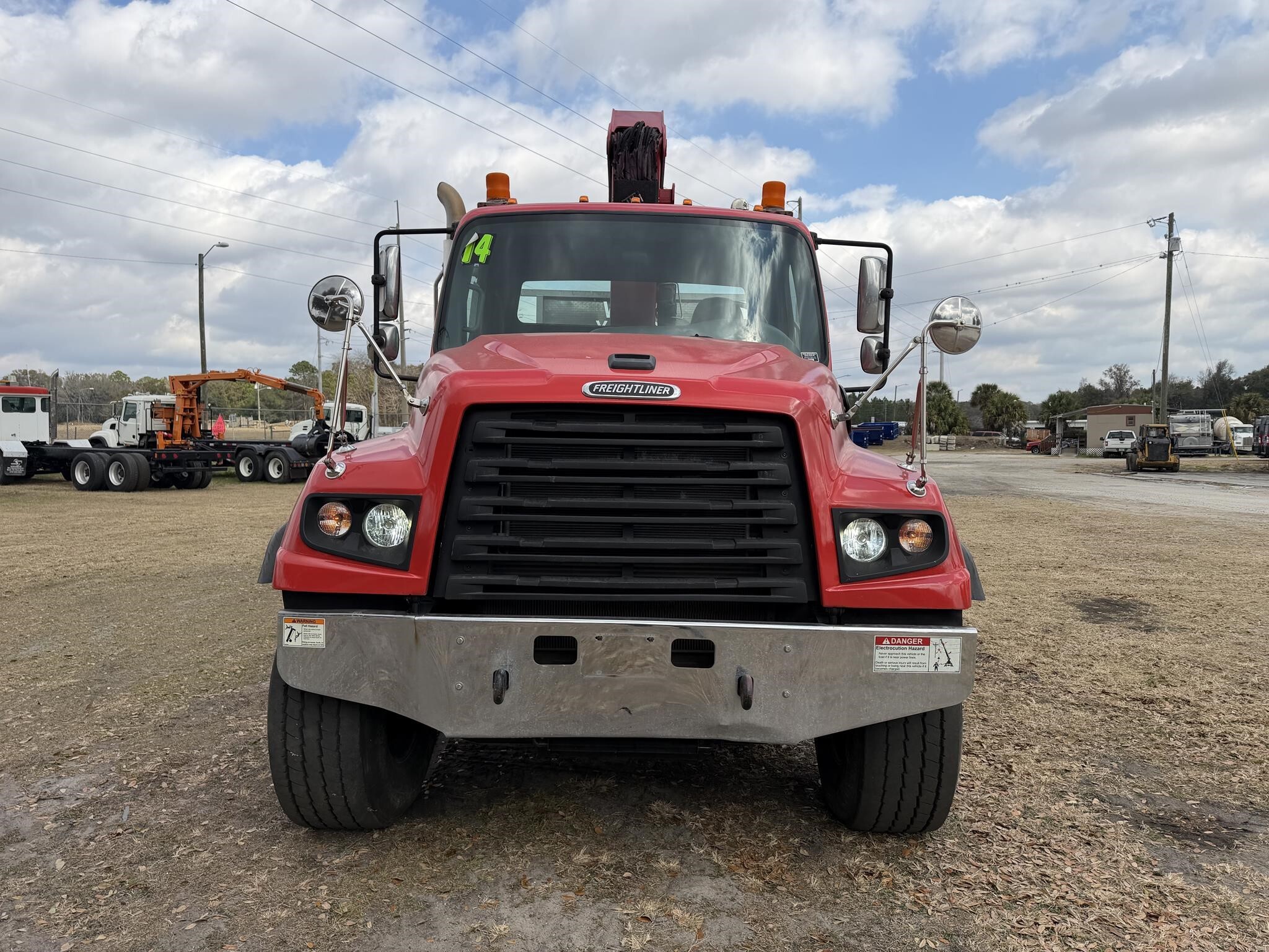 2014 IMT 24562