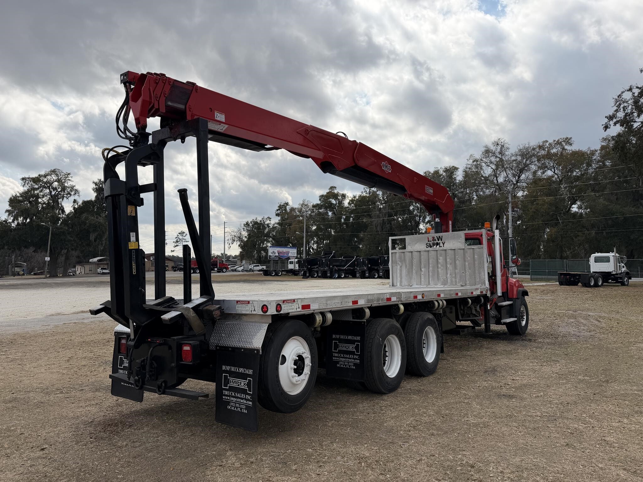 2014 IMT 24562