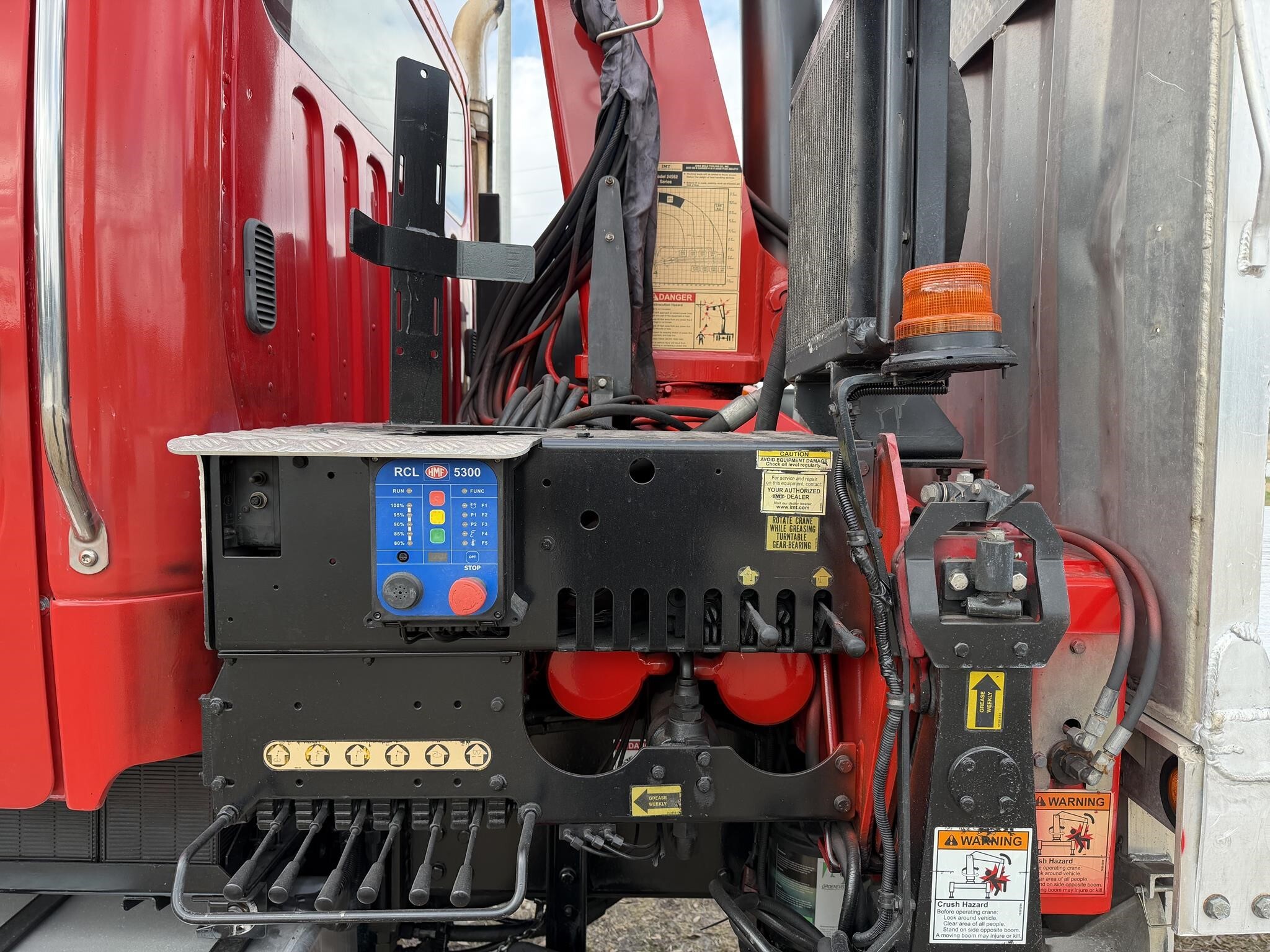2014 IMT 24562