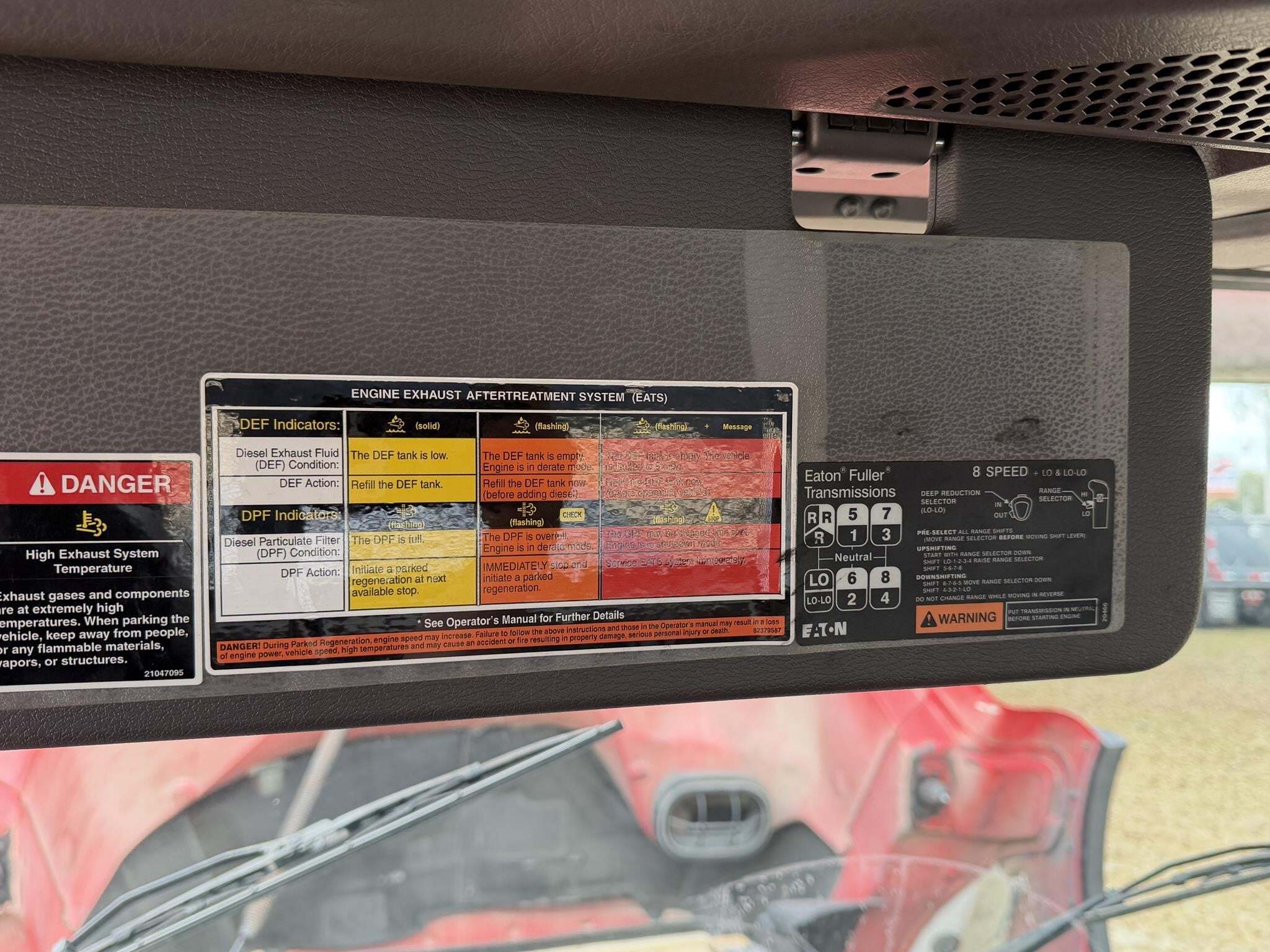 2014 Volvo VHD84B200