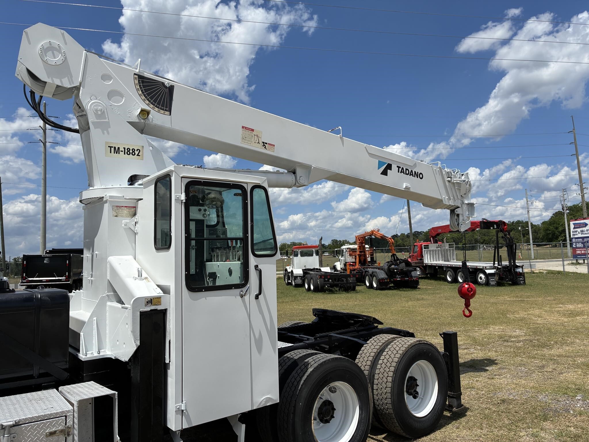 2012 Freightliner CORONADO 114