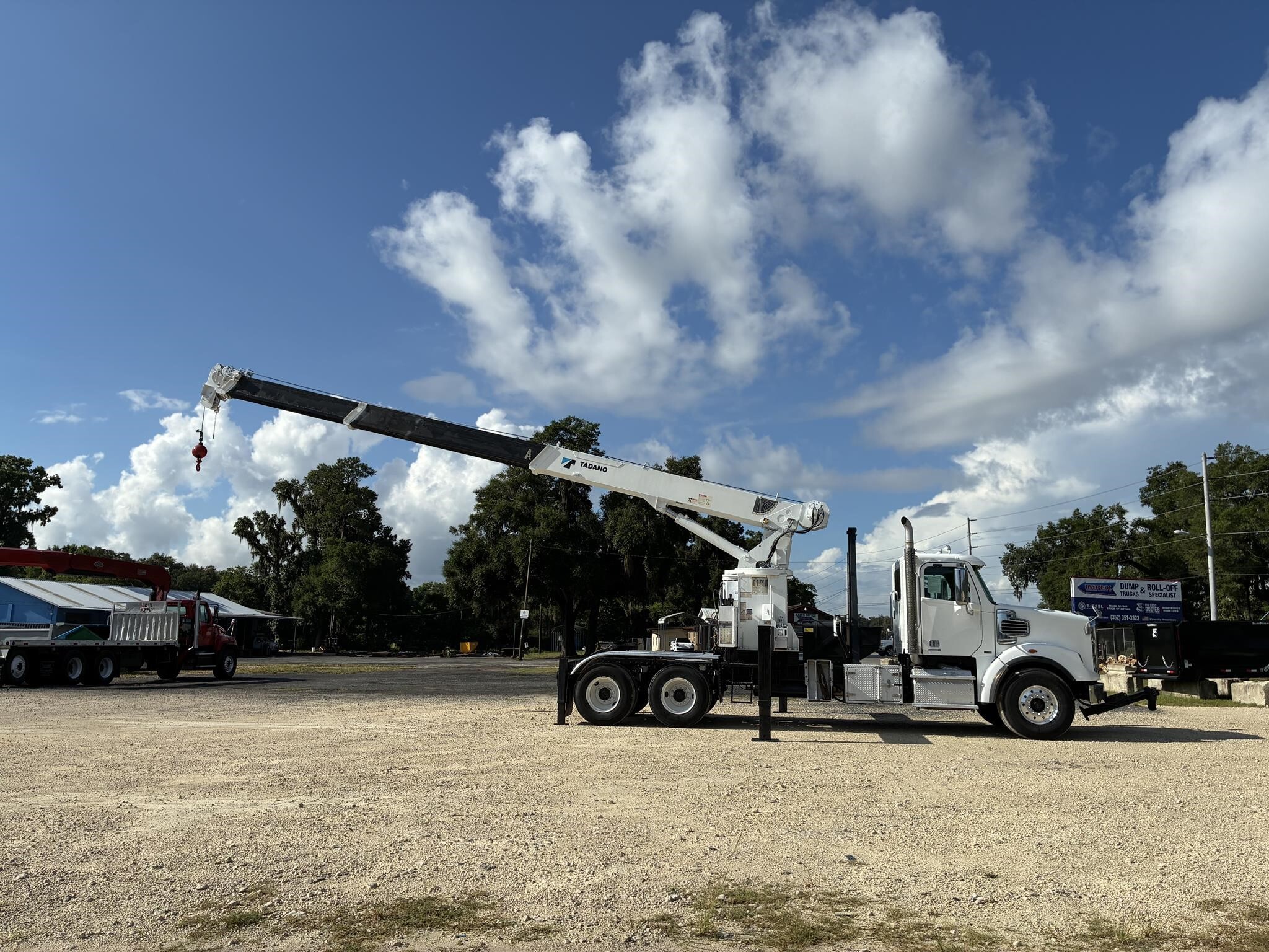 2012 Freightliner CORONADO 114