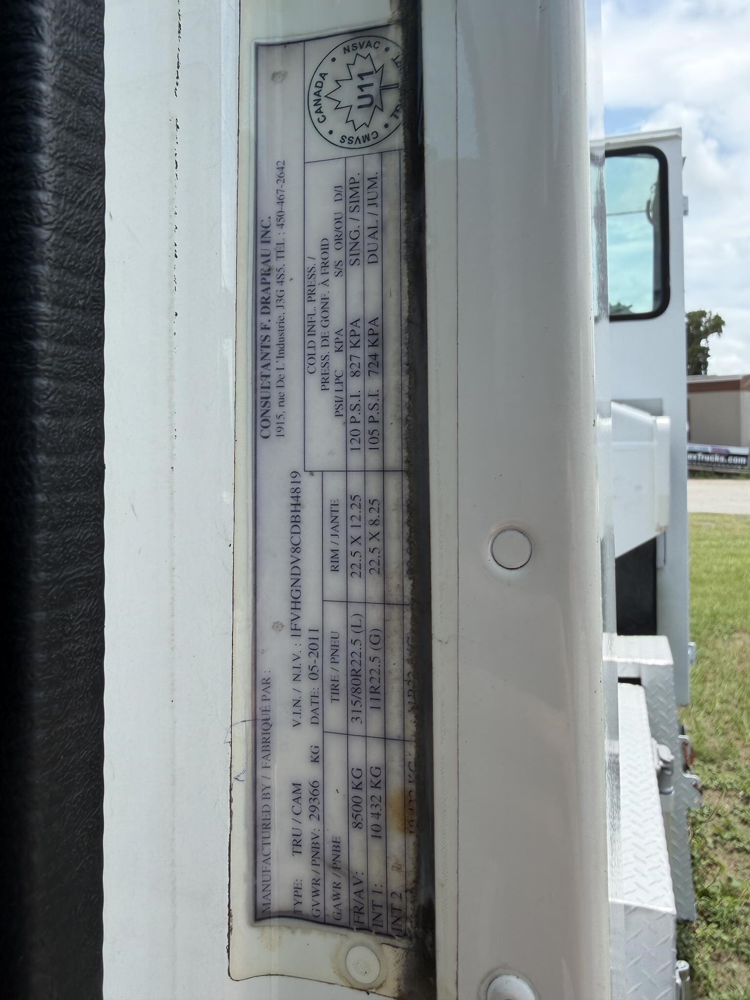 2012 Freightliner CORONADO 114