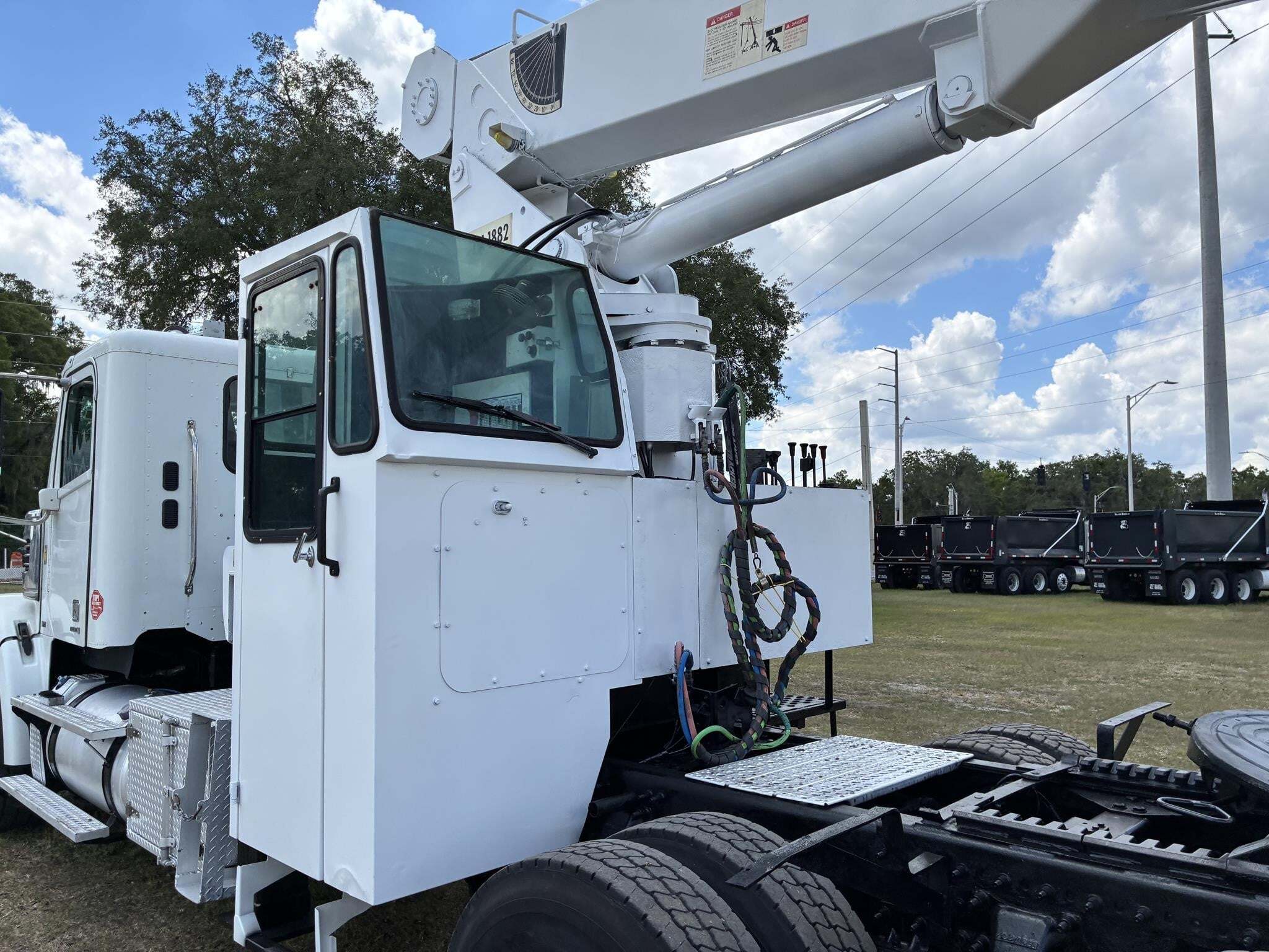 2012 Freightliner COLUMBIA