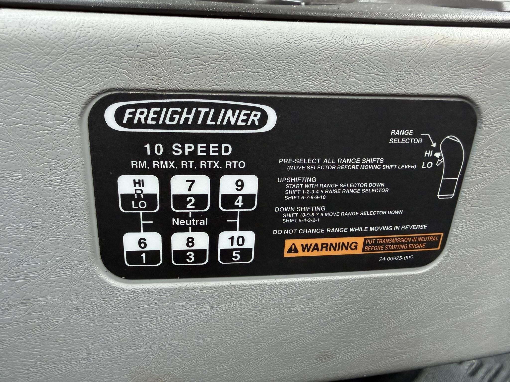 2012 Freightliner COLUMBIA