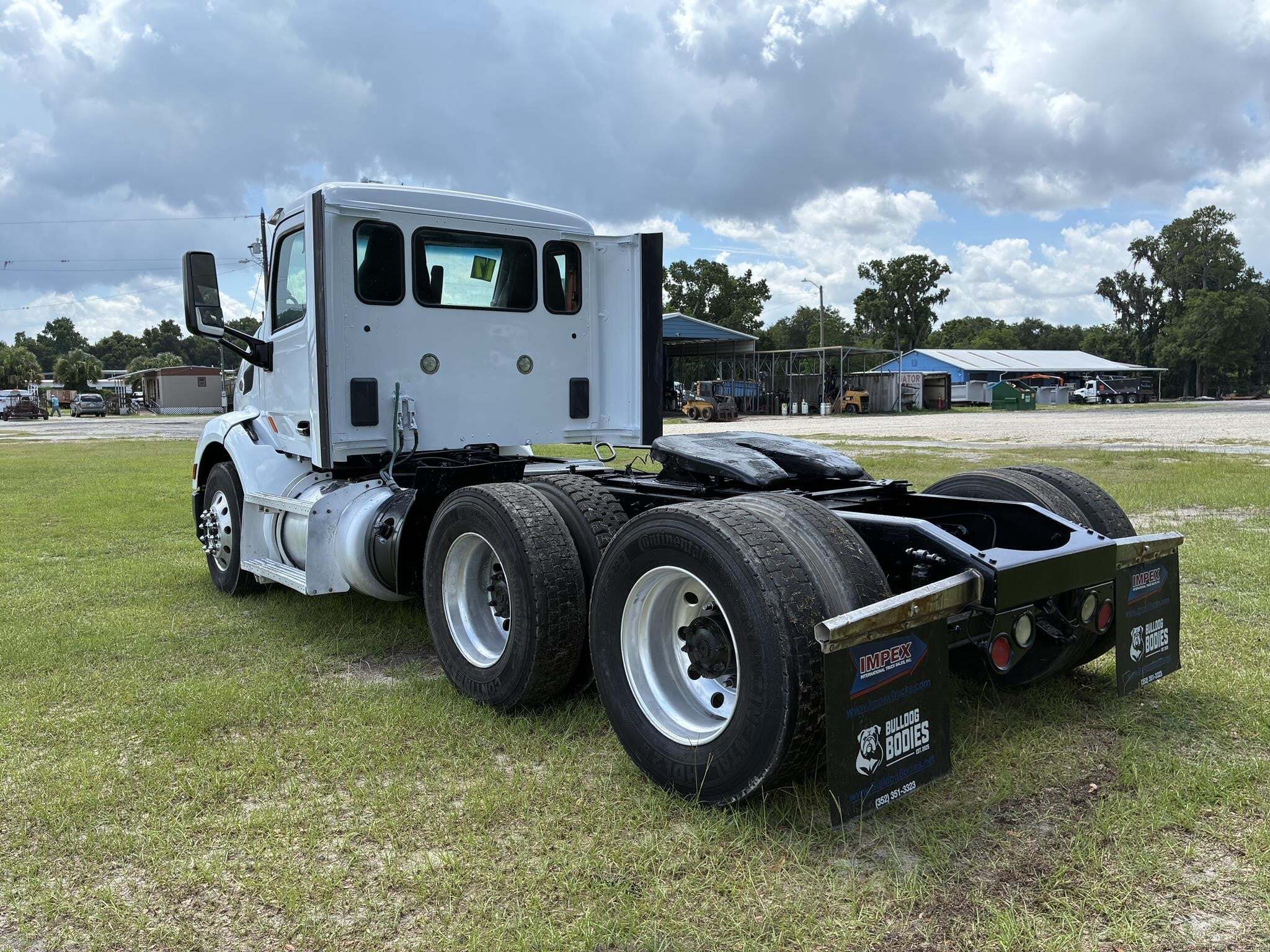 2017 Peterbilt 579