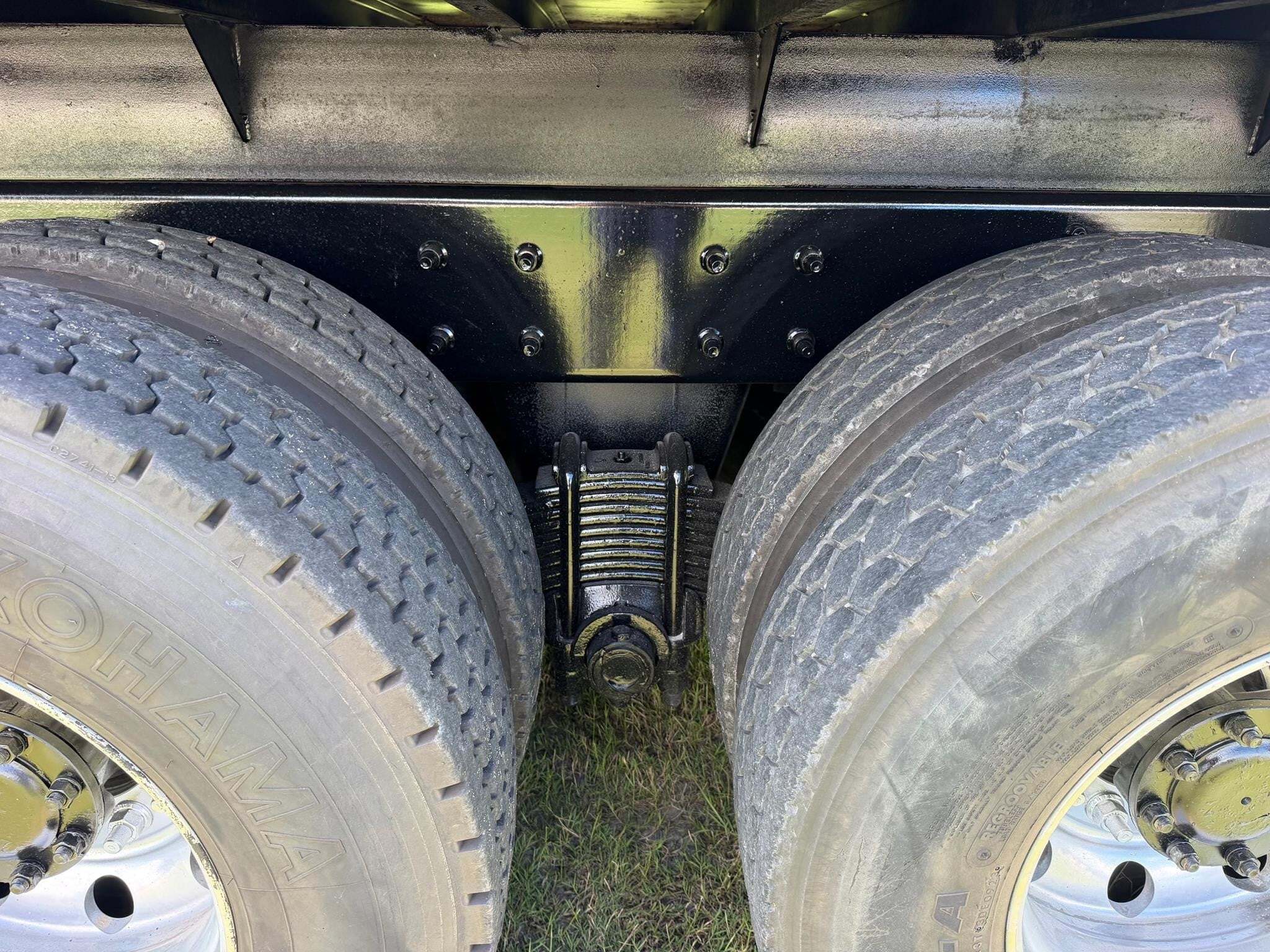 2014 Mack GRANITE GU813