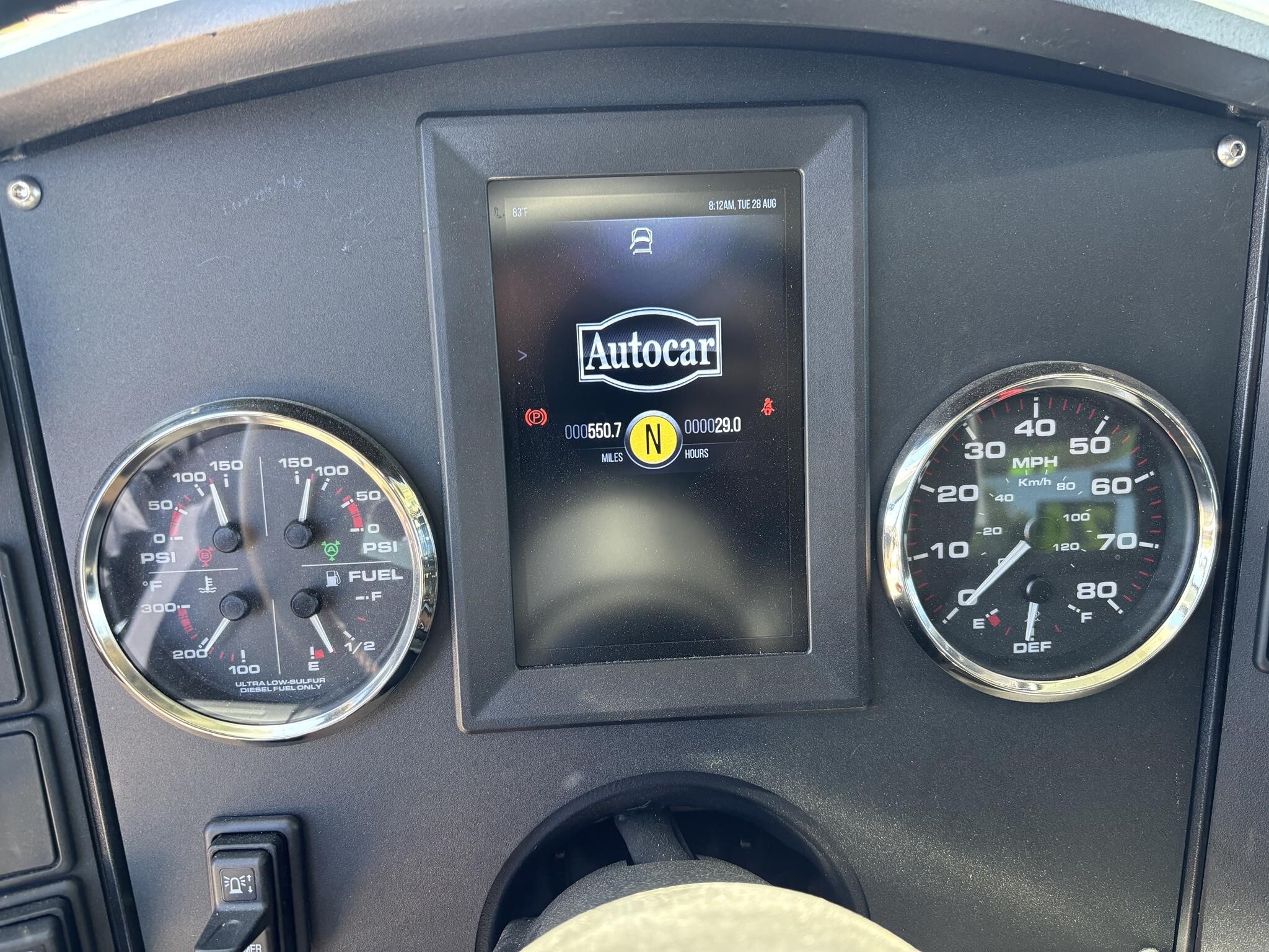 2024 Autocar DC64