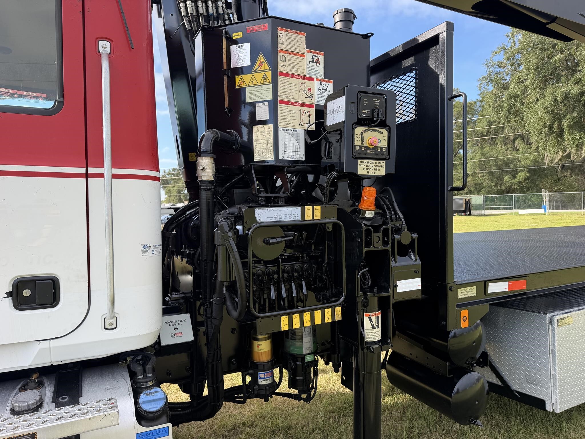 2016 Hiab 335K-4 HIPRO