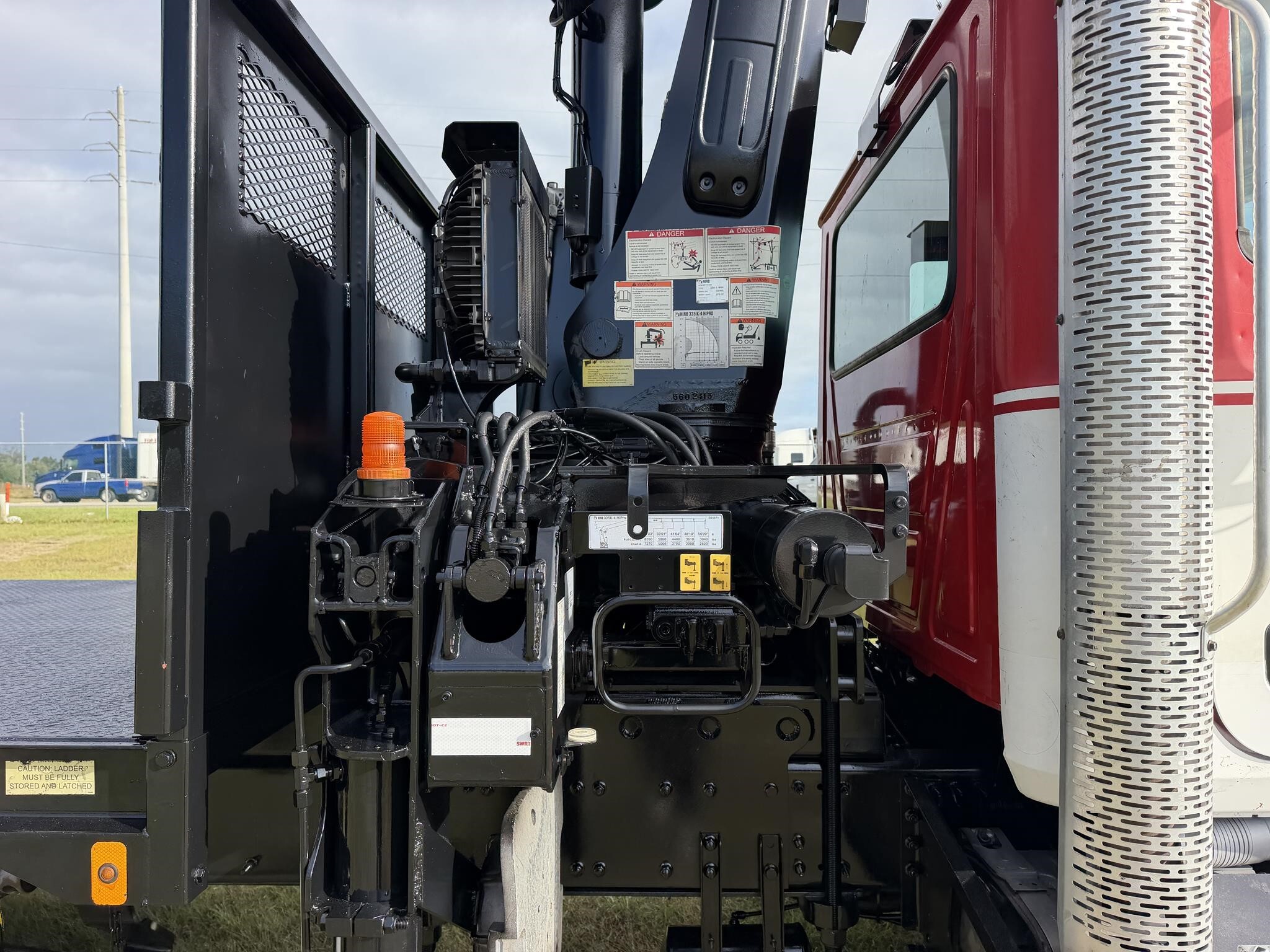 2016 Hiab 335K-4 HIPRO