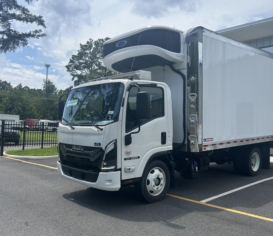 2026 Isuzu nrr