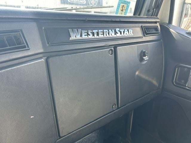 2018 Western Star 4900