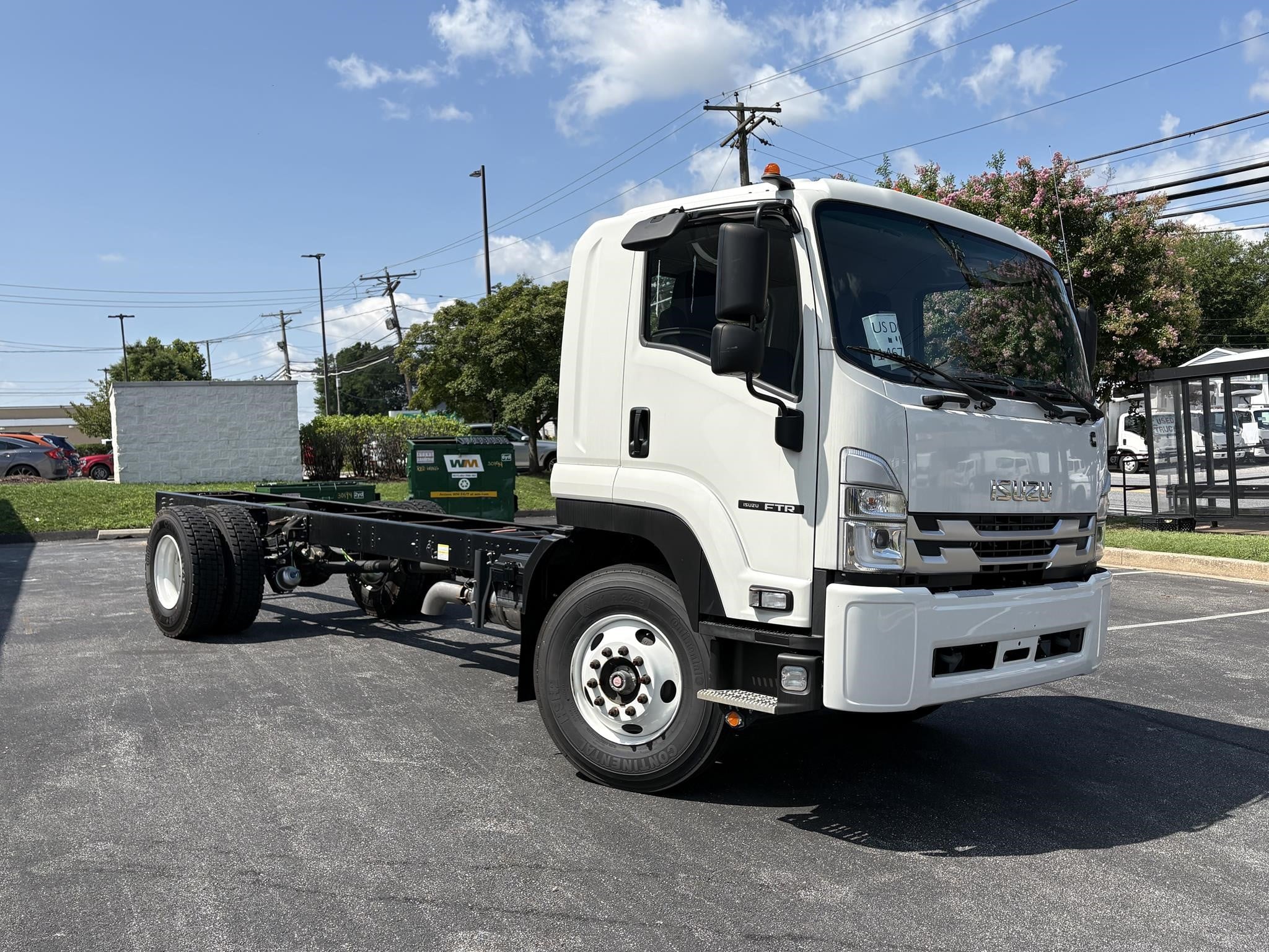 2025 Isuzu FTR