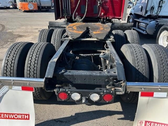 2020 Kenworth T680
