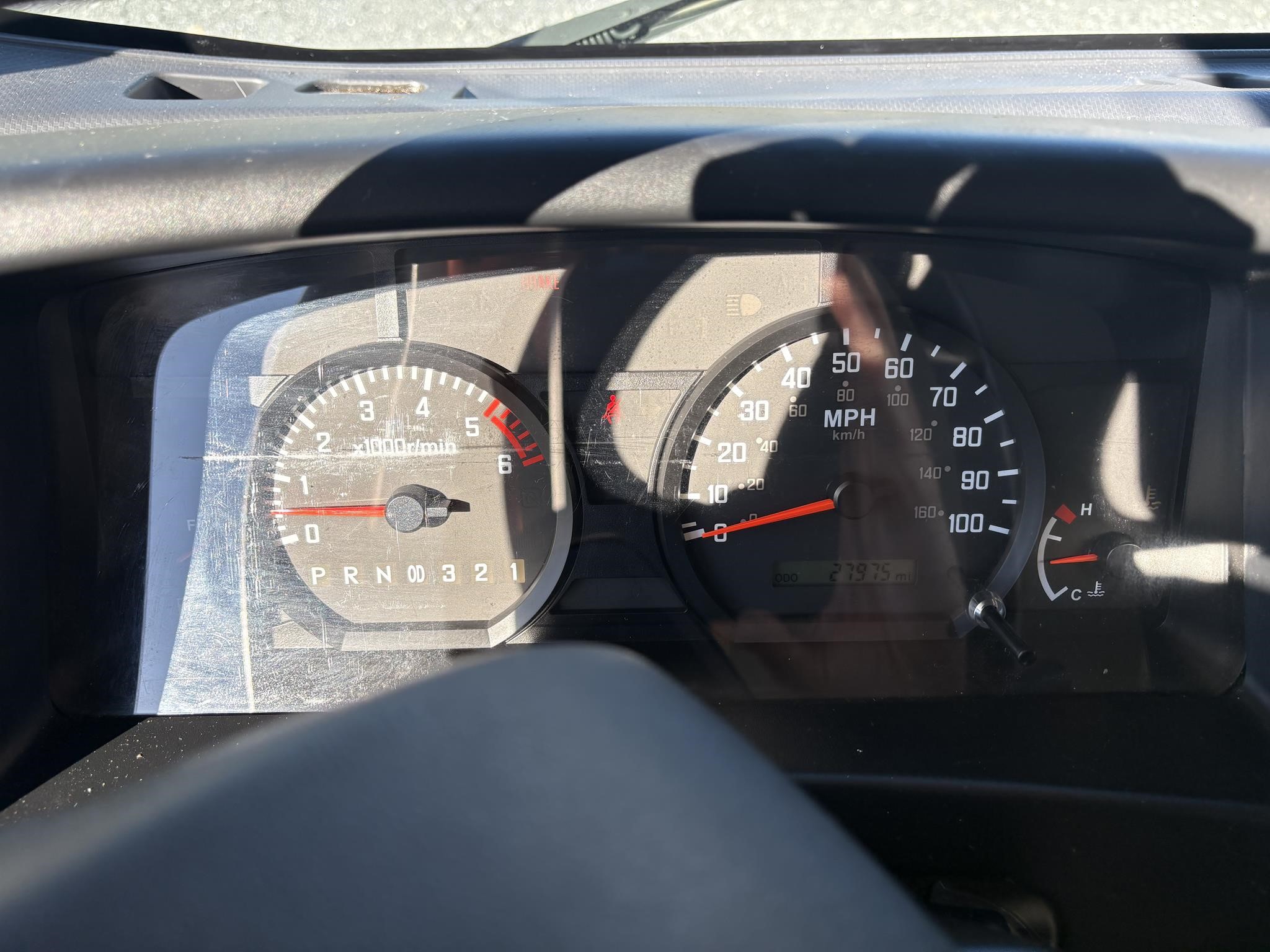 2025 Isuzu NRR