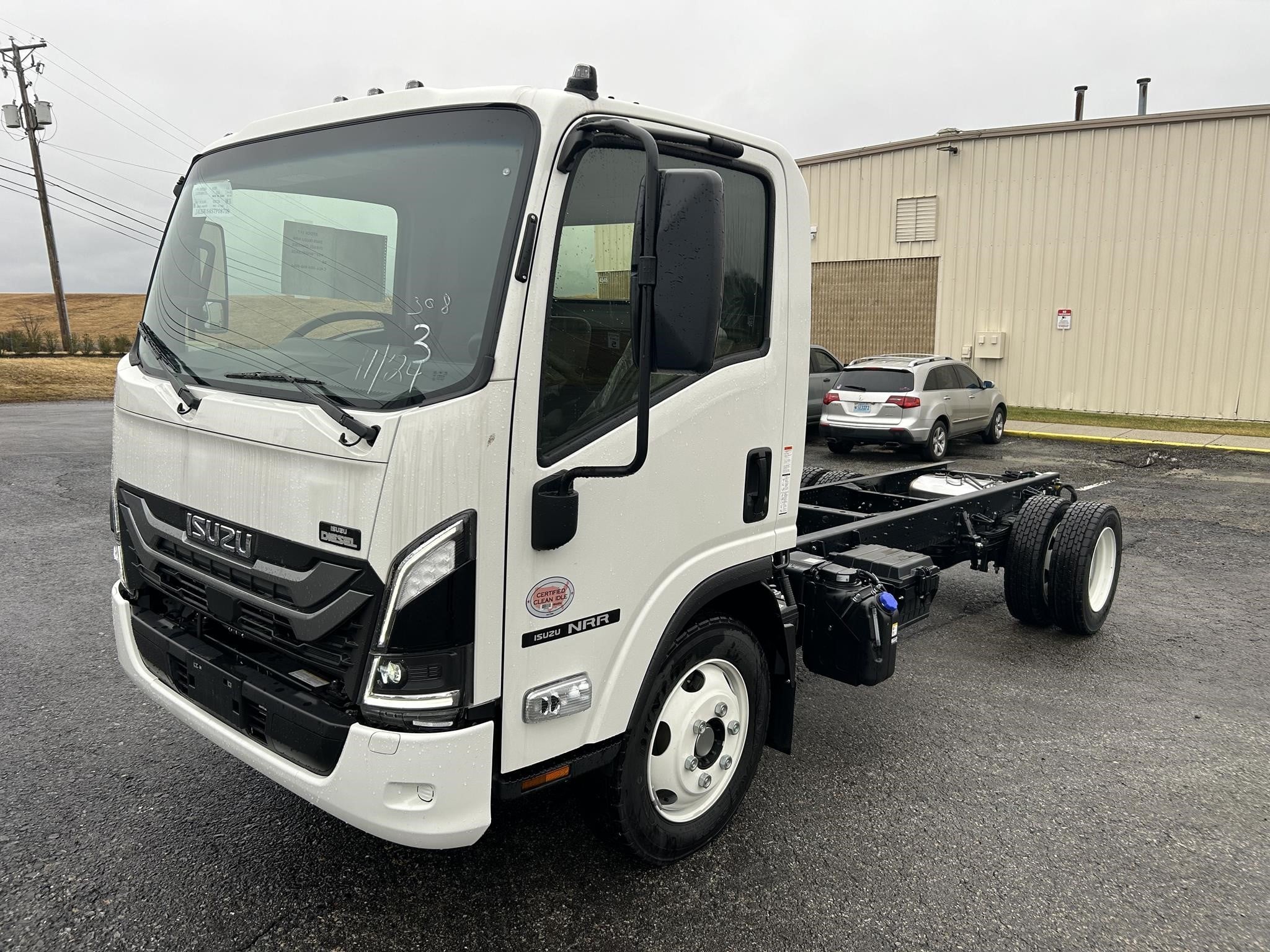 Photo of a 2025 Isuzu NRR