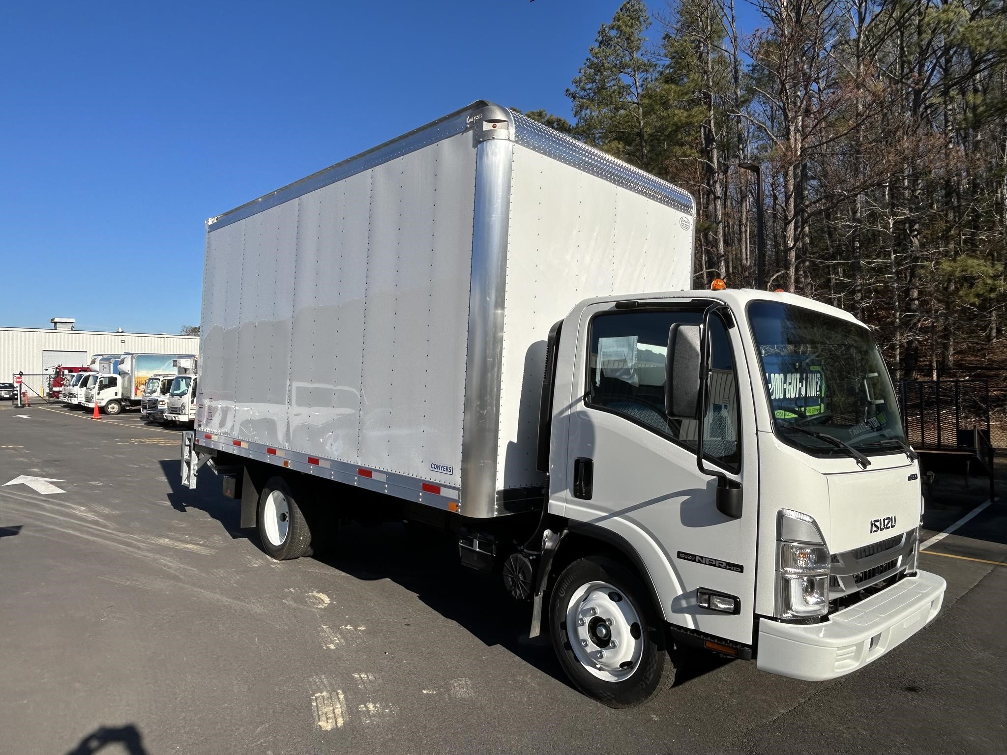 2026 Isuzu NPR HD