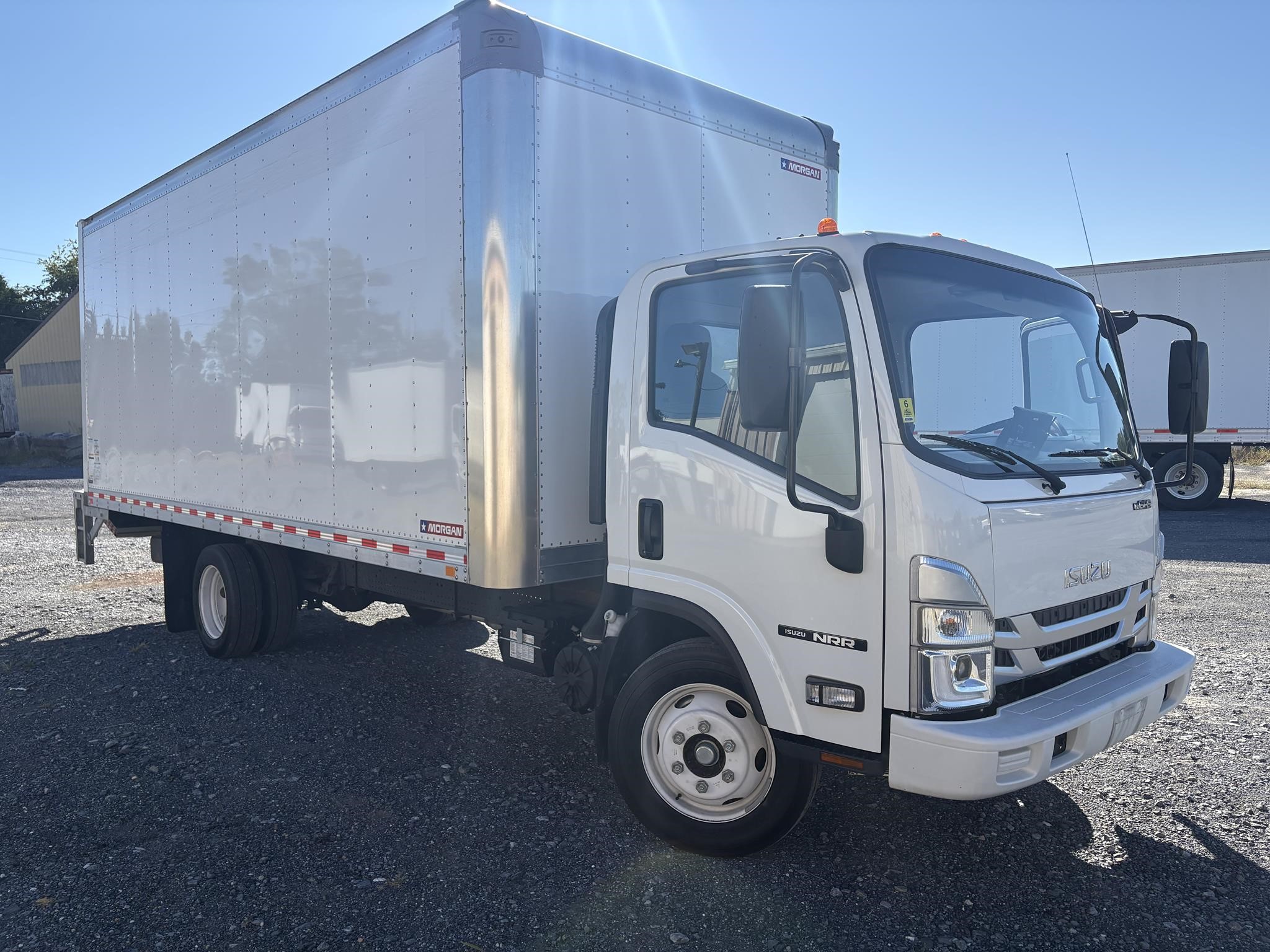 2025 Isuzu NRR