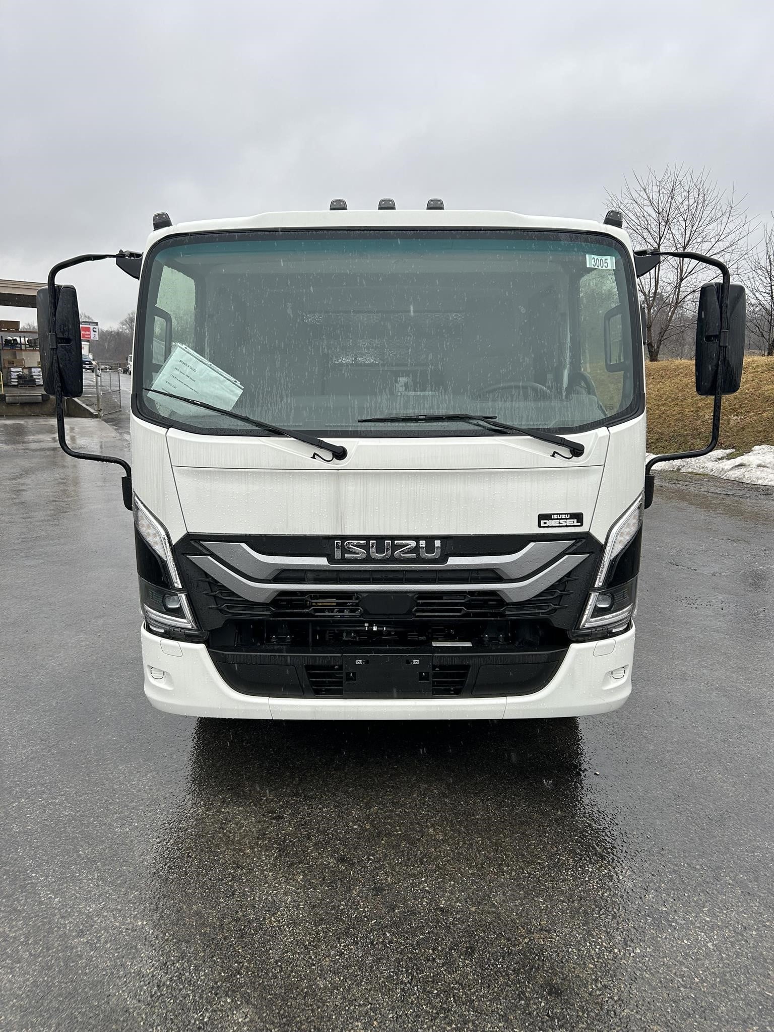 2025 Isuzu NPR HD