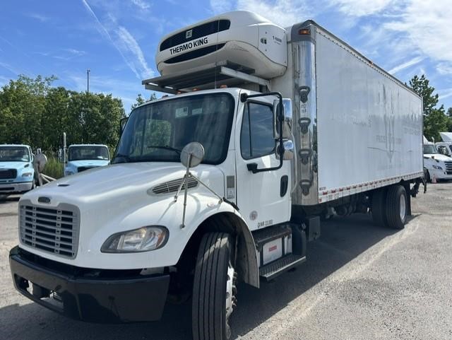 2020 Freightliner BUSINESS CLASS M2 106