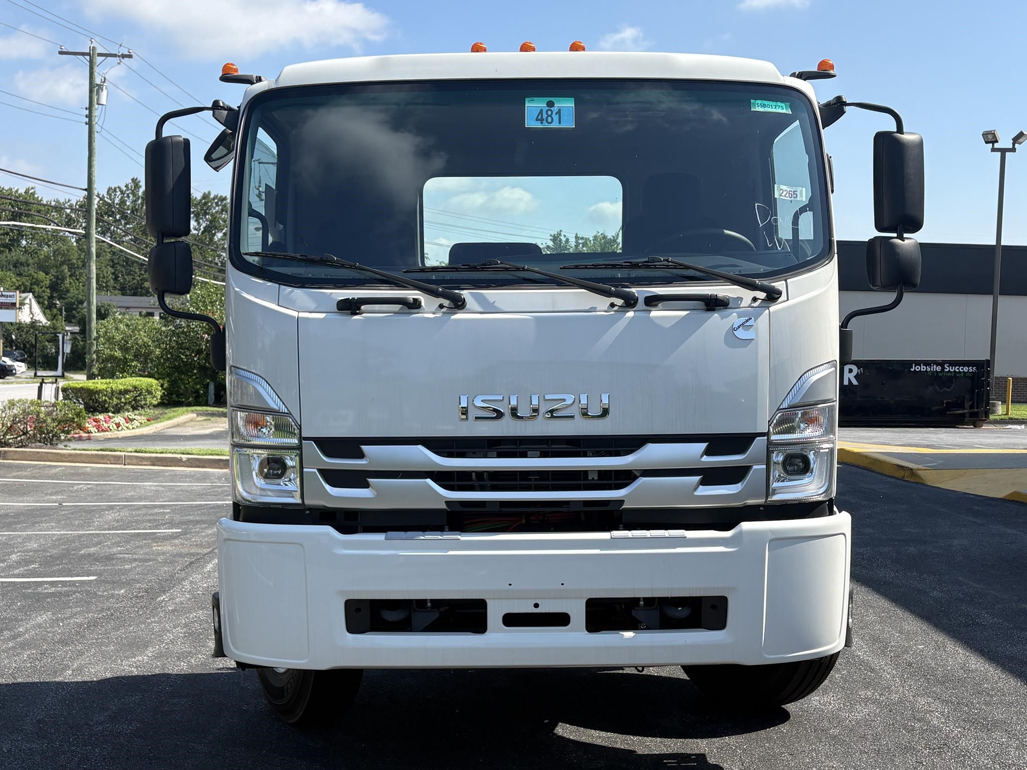 2025 Isuzu FVR