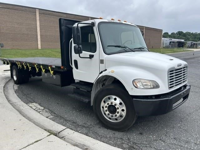 2019 Freightliner BUSINESS CLASS M2 106