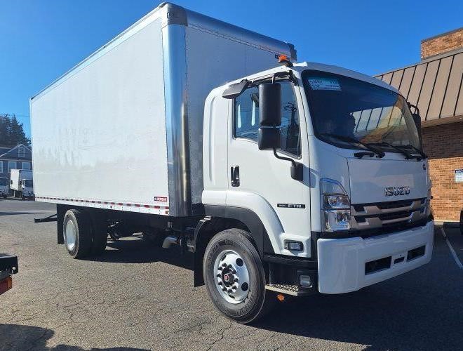 Photo of 2025 Isuzu FTR