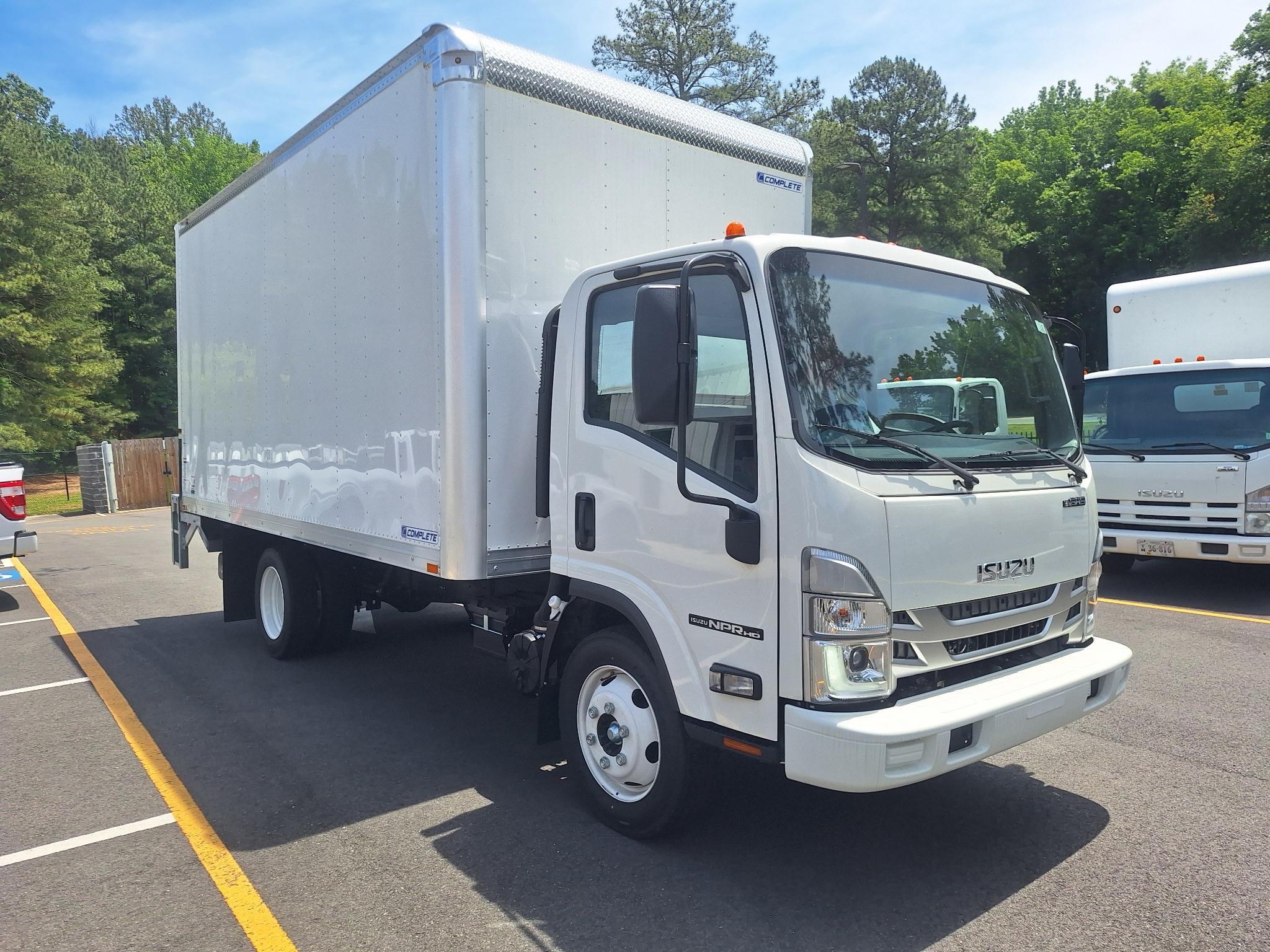 Photo of a 2025 Isuzu NRR