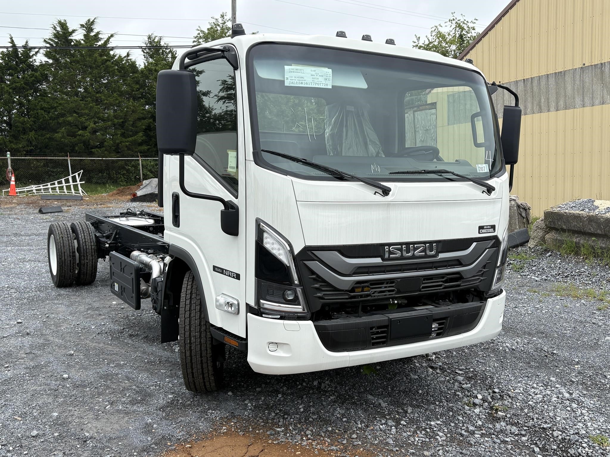 Photo of a 2026 Isuzu NRR