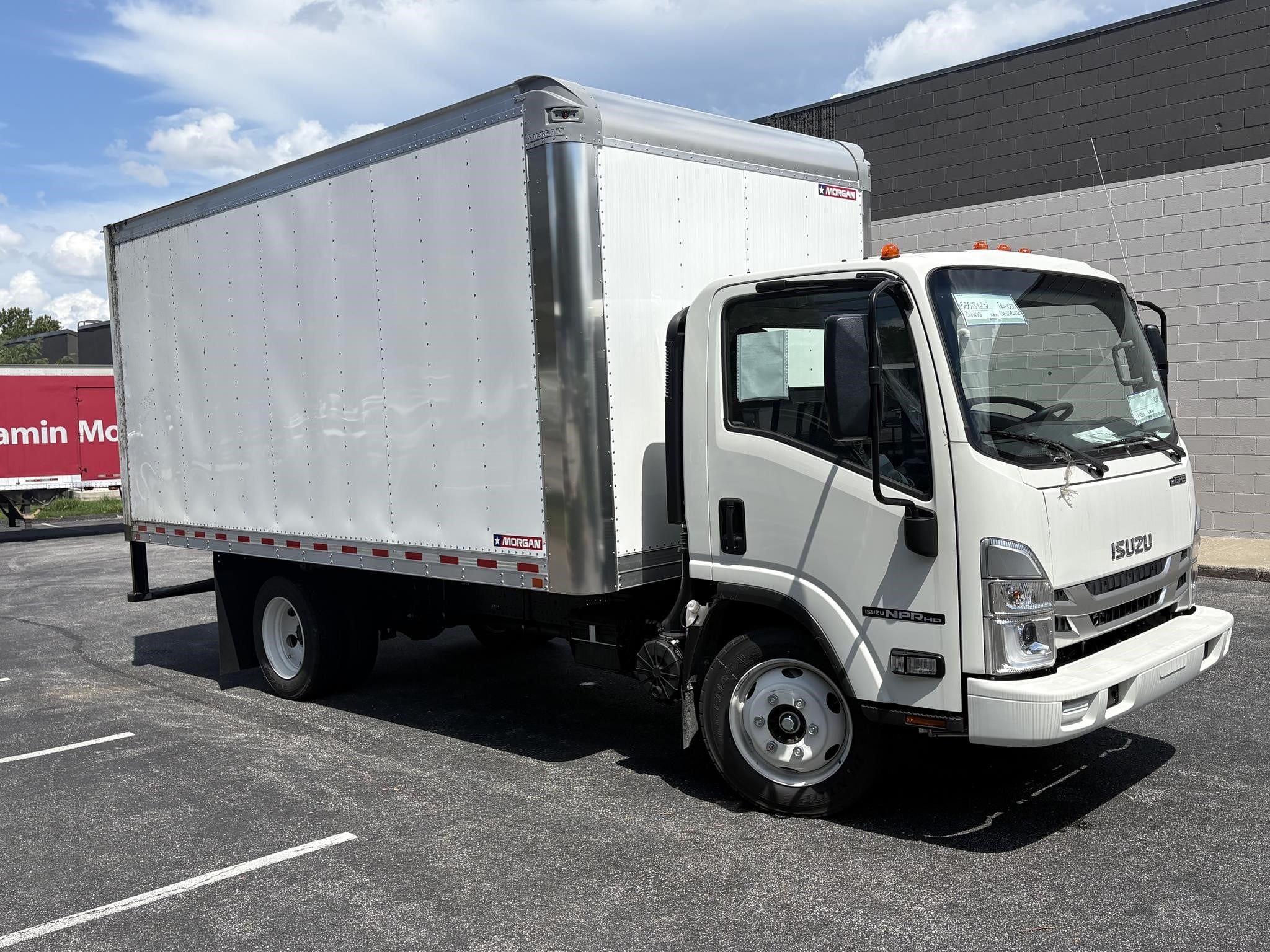 2026 Isuzu NPR HD