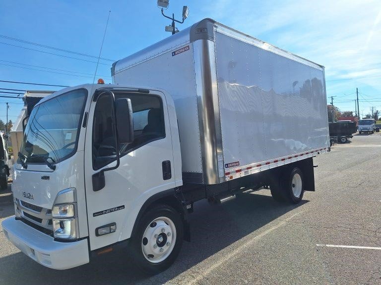 Photo of a 2025 Isuzu NPR HD