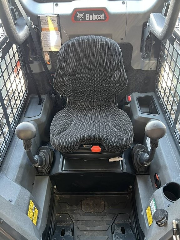 2025 Bobcat T64