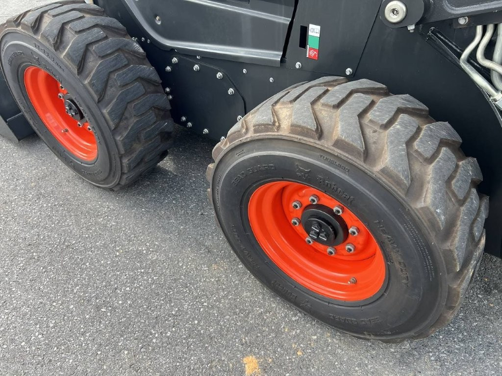 2024 Bobcat S76