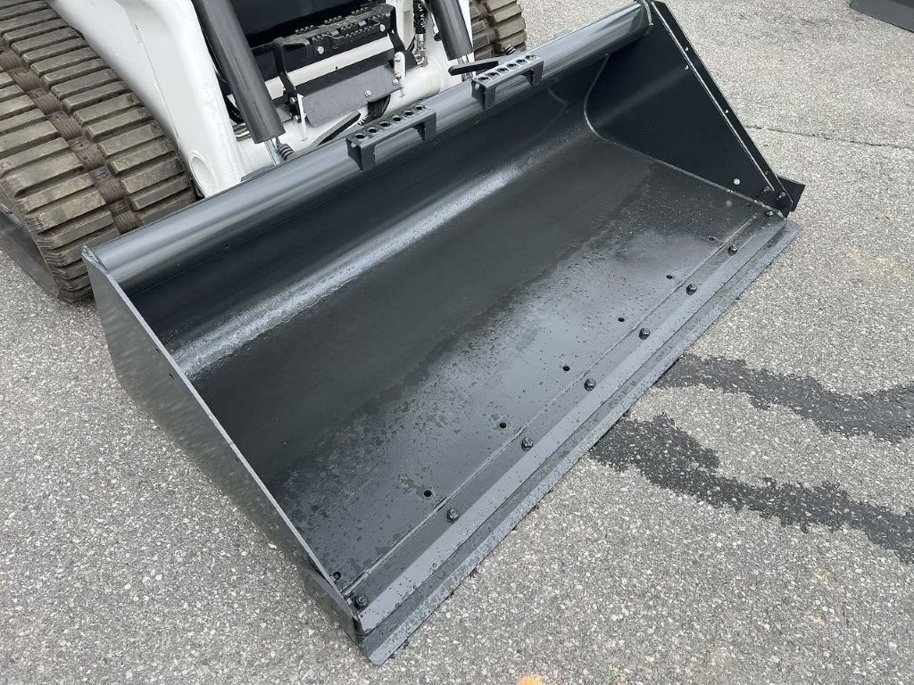 2025 Bobcat T64