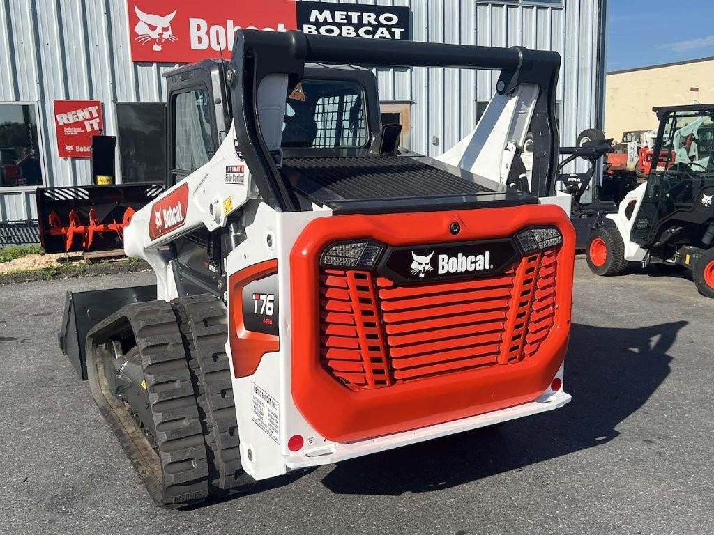 2023 Bobcat T76