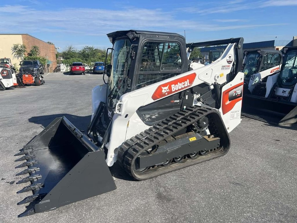 2023 Bobcat T76
